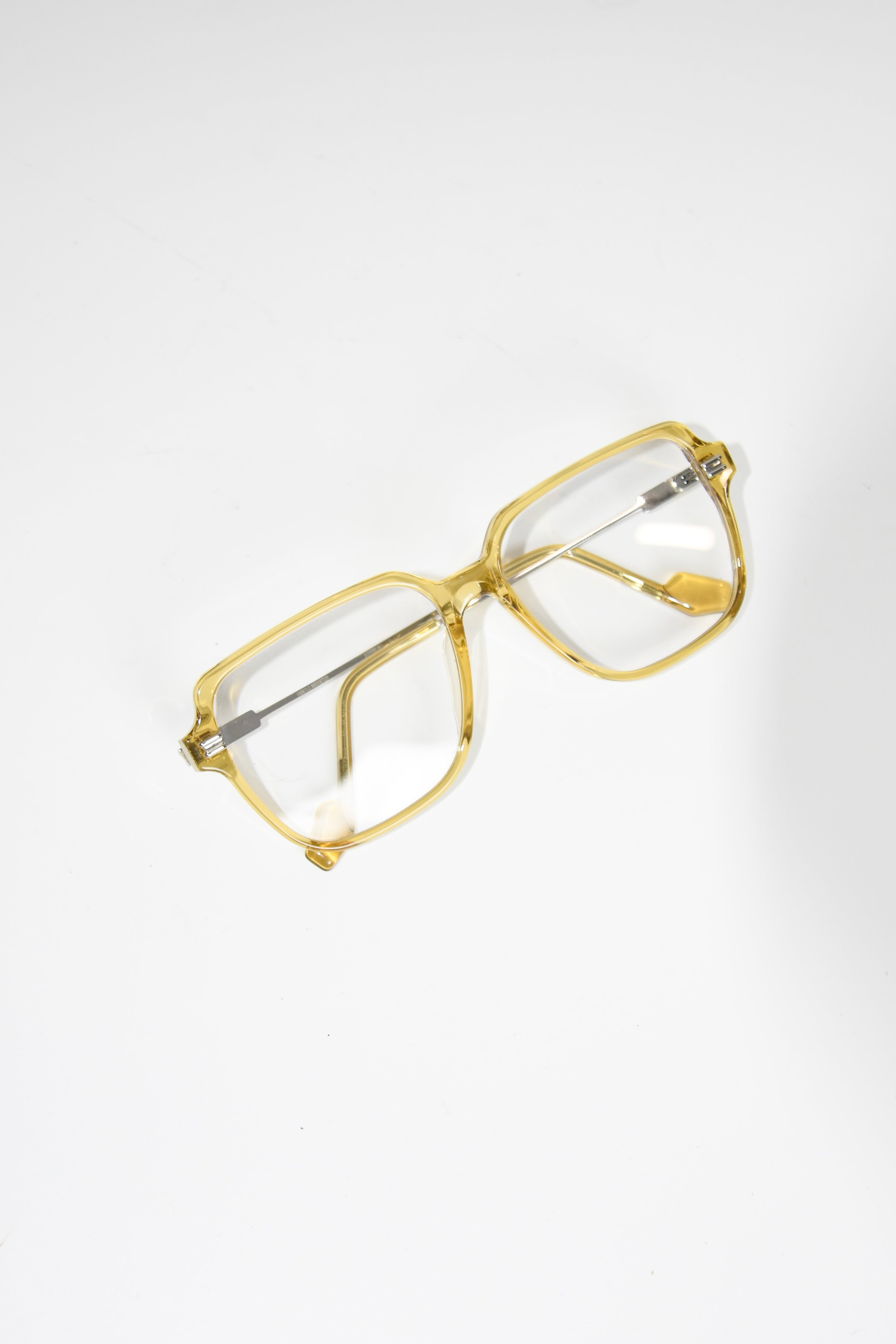 Gentle Monster Transparent Yellow Square Frame Glasses – Retro Futuristic Optical Frames