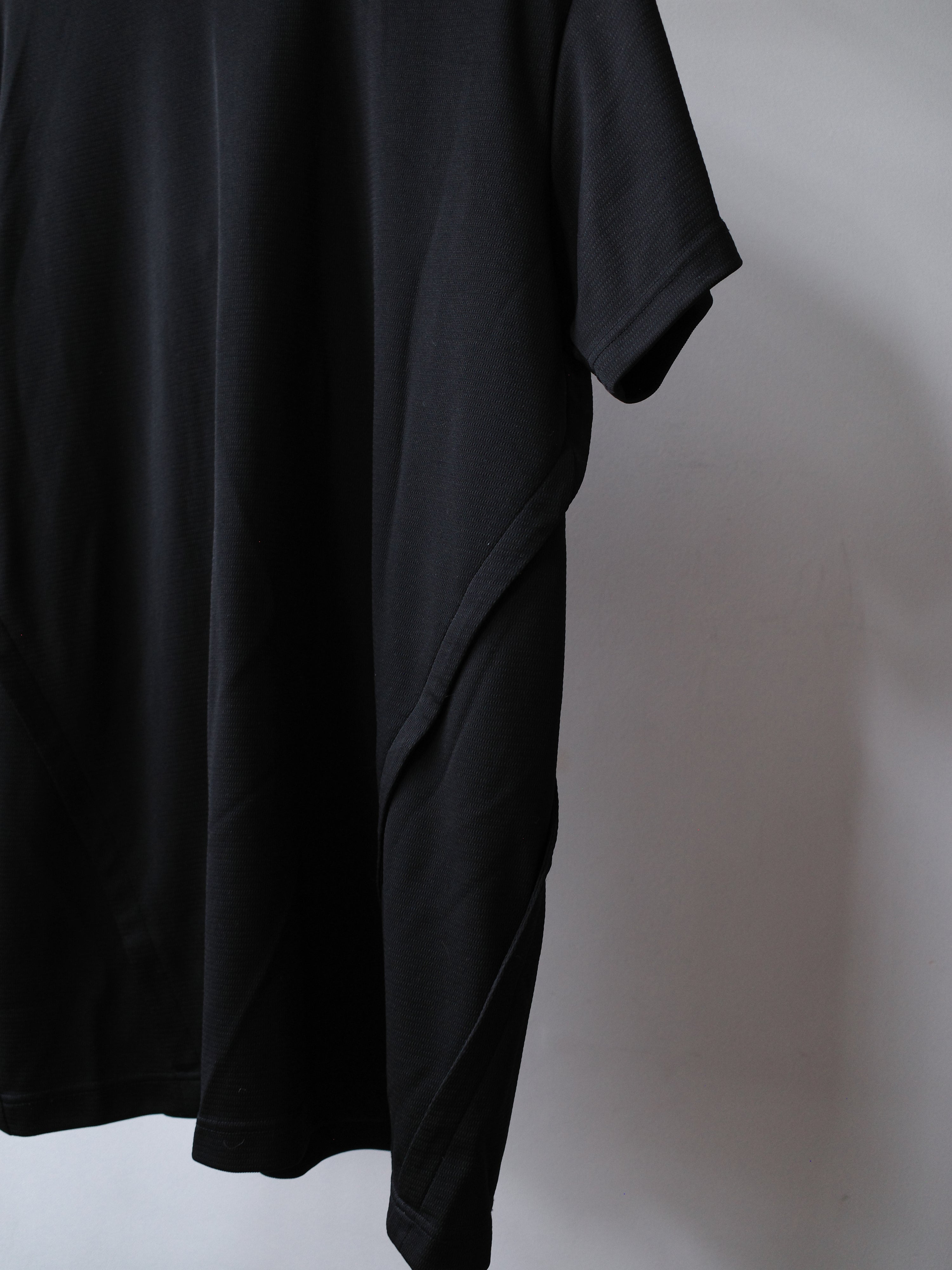 COMME des GARÇONS Homme Plus Technical Panelled T-Shirt – METAL 金