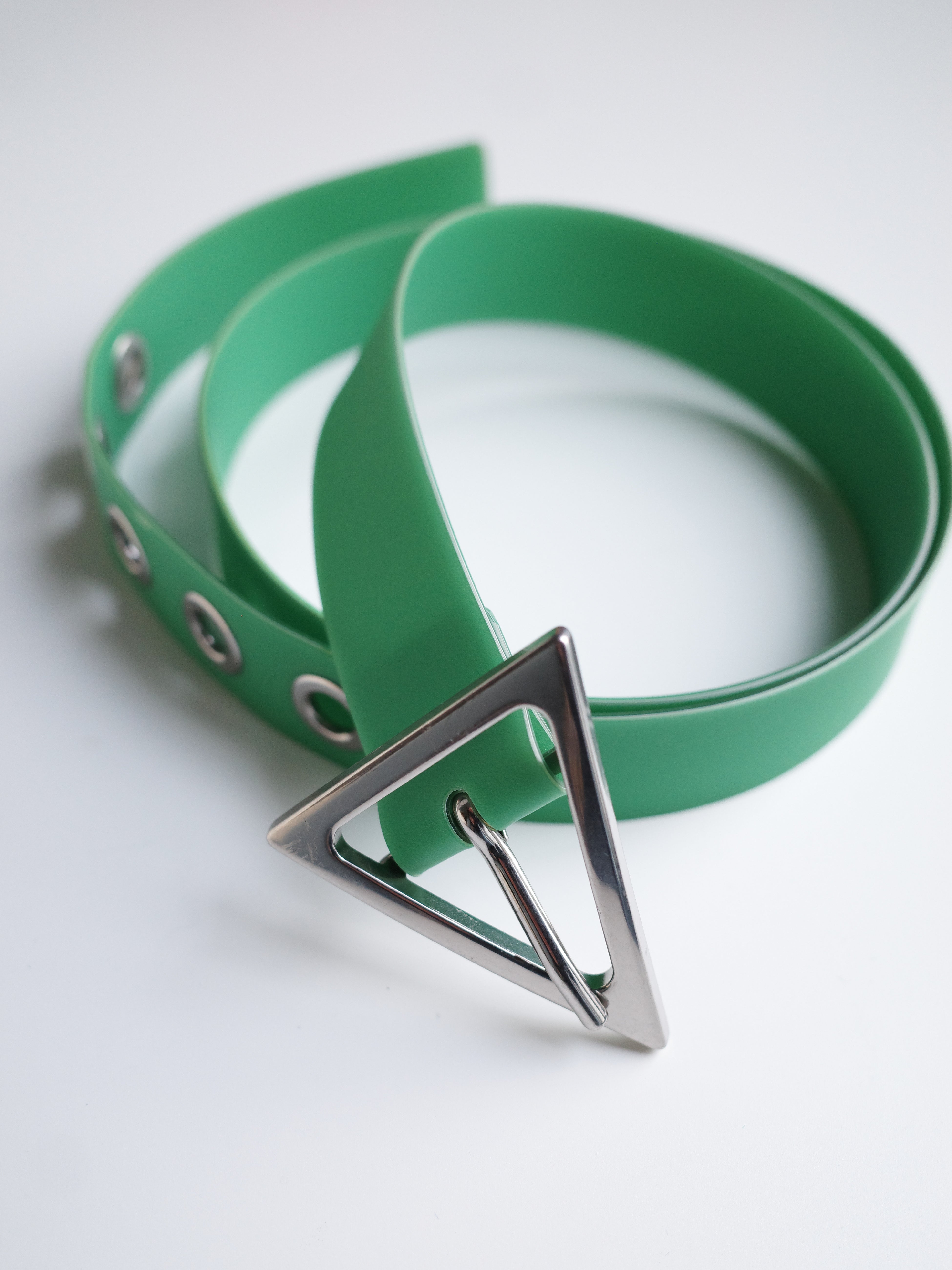 Bottega Veneta Green Grommet Triangle Buckle Leather Belt