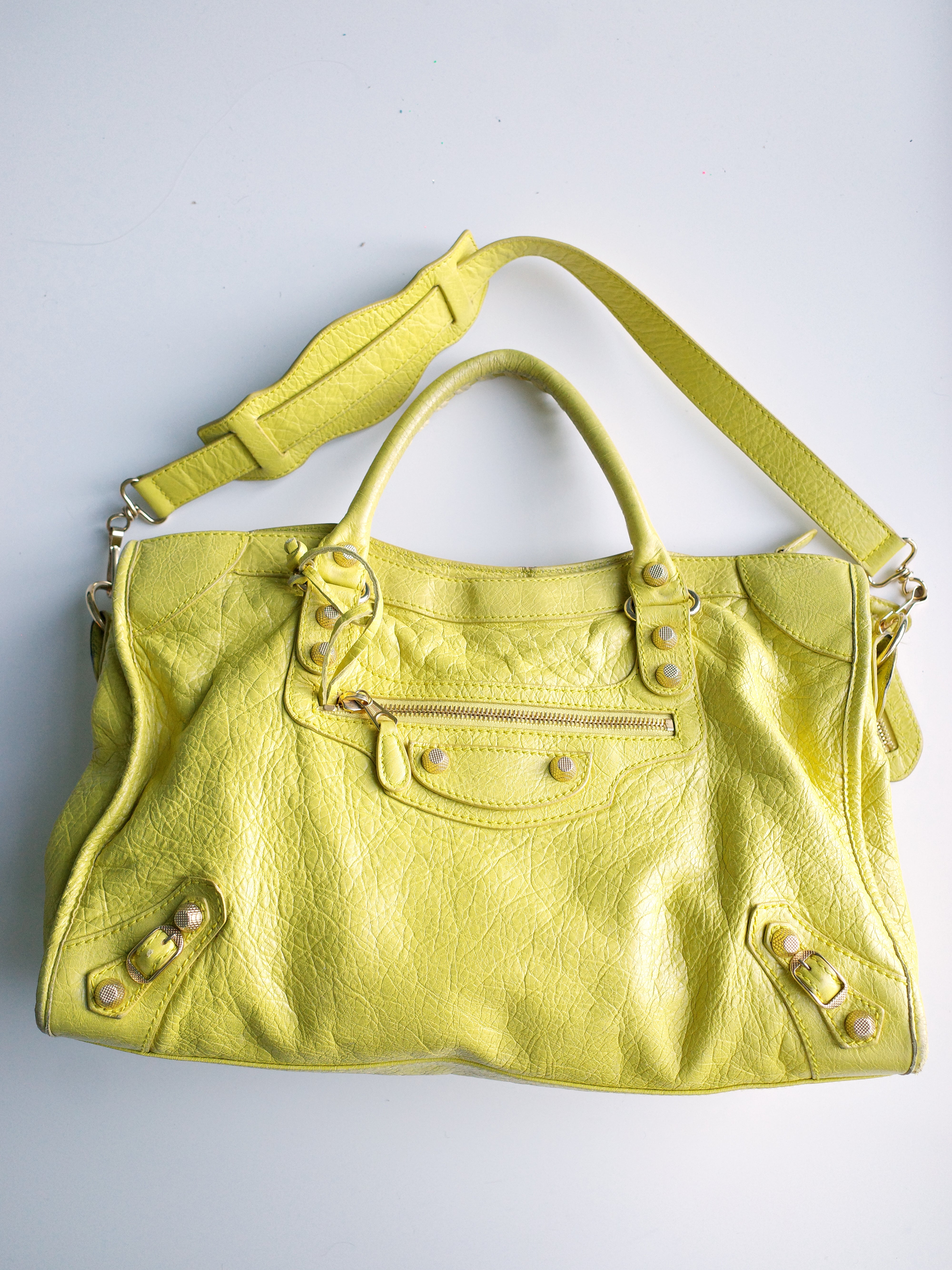 Balenciaga Bright Yellow Medium City Bag – NOVAWARE