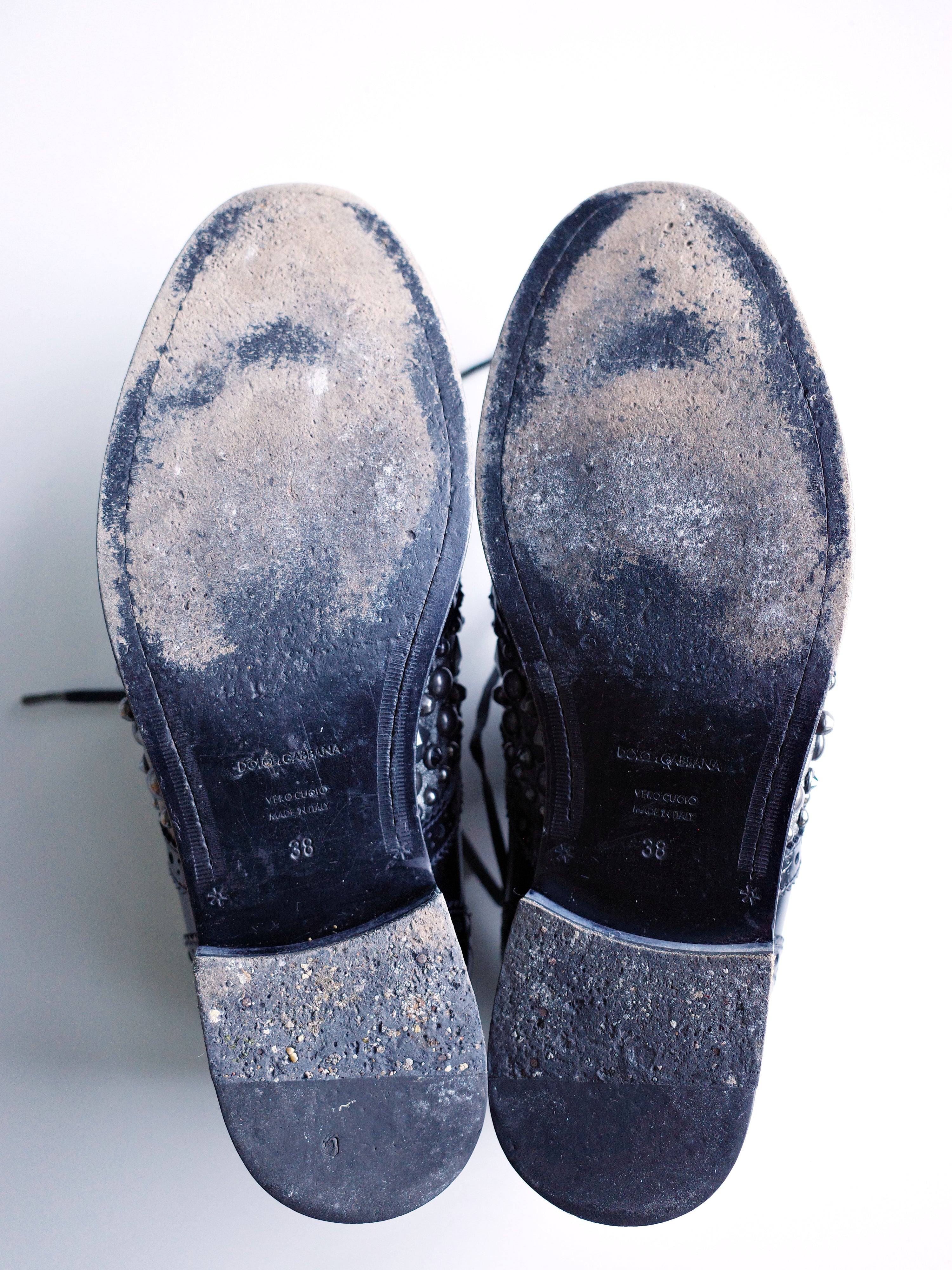 Dolce & Gabbana Studded Gothic Brogues – FIRE 火