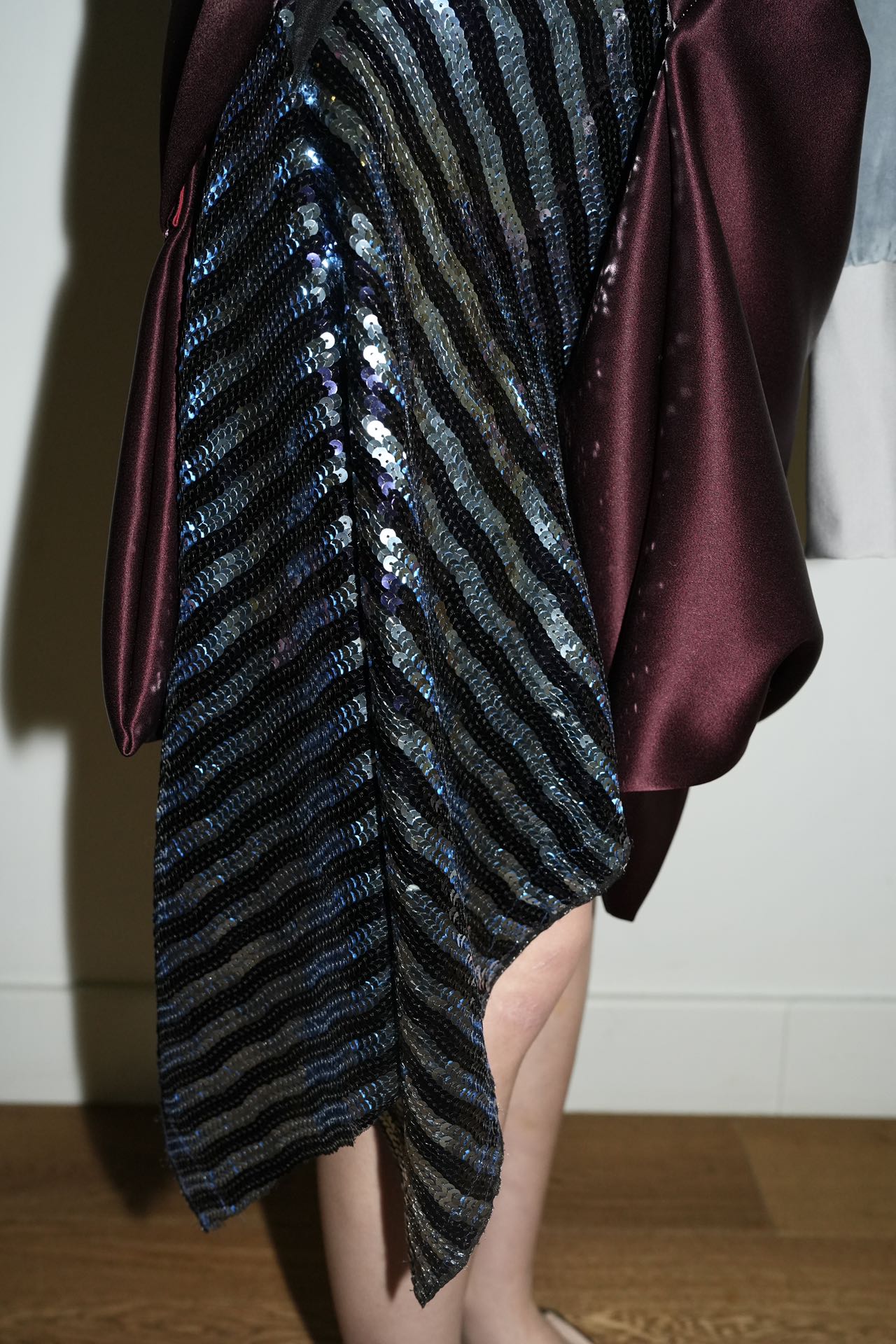 YAONOVA Asymmetric Sequin Skirt