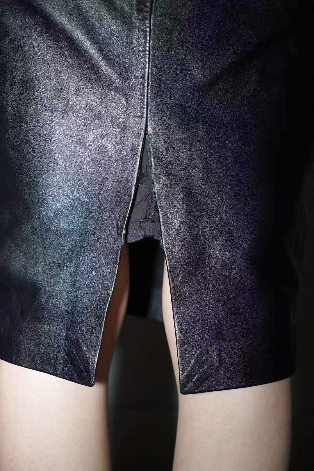D&G Black Leather Pencil Skirt – METAL 金