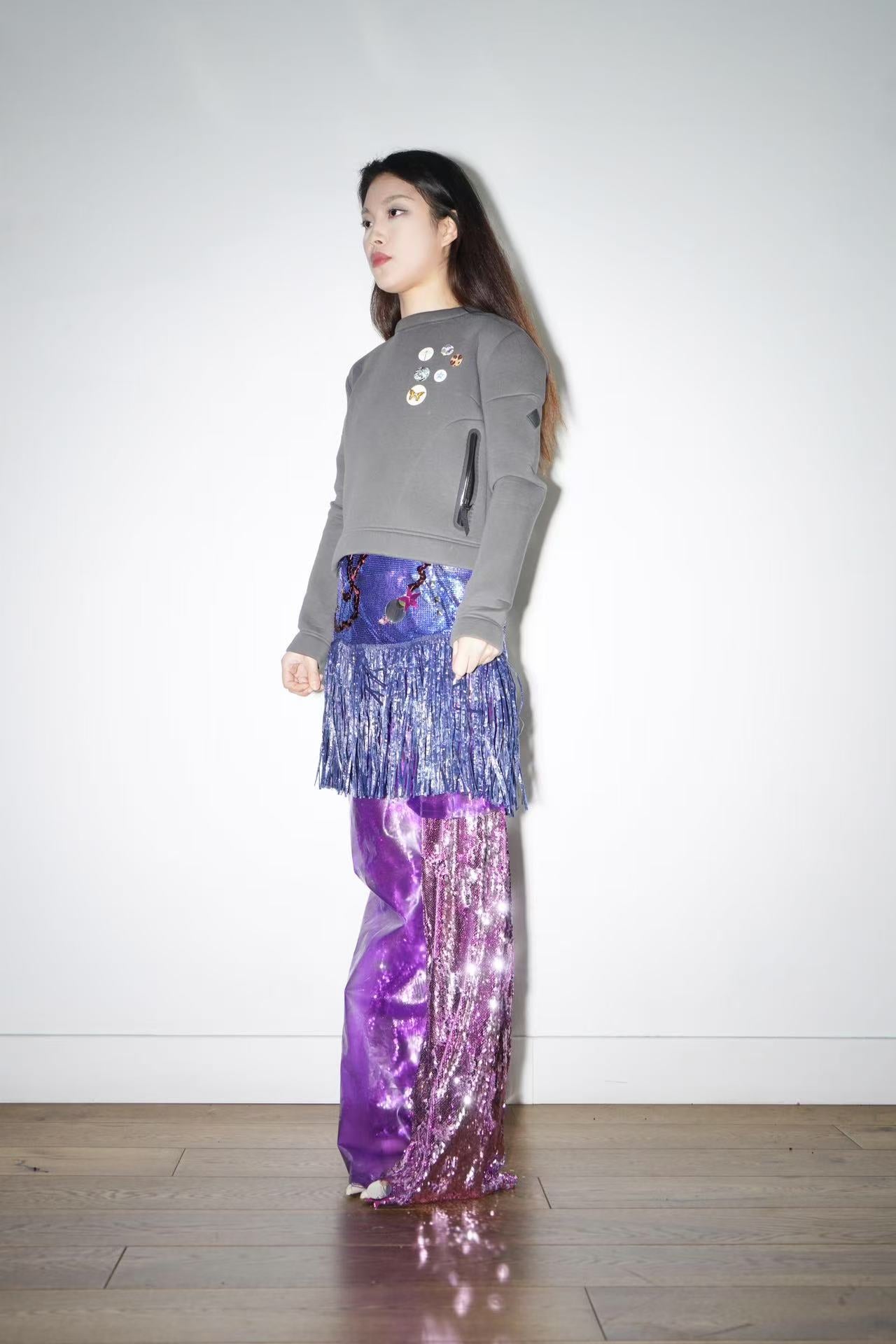 PE99Y YAN9 Grey Sculpted Space Cotton Top – METAL 金
