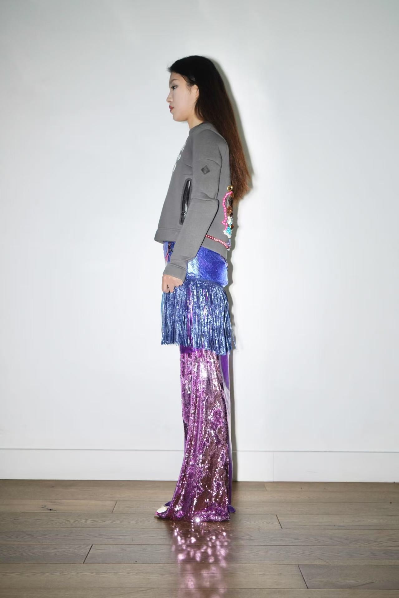 PE99Y YAN9 Grey Sculpted Space Cotton Top – METAL 金