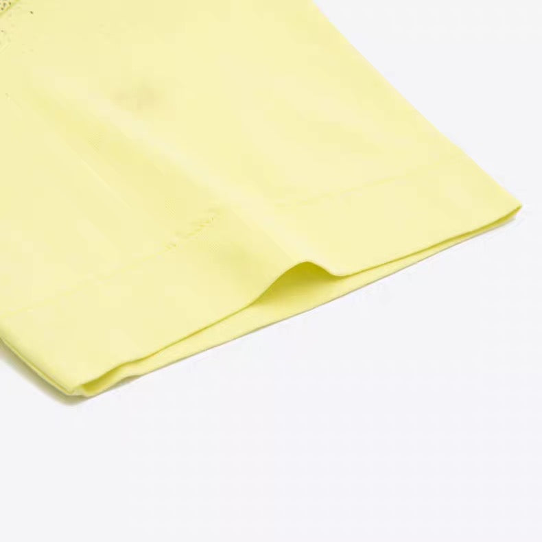 Givenchy Spray-Paint Bulldog Graphic Tee – Blue / Yellow