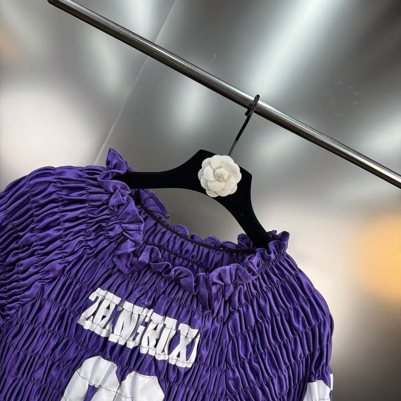ZENGXIXI Ruched Jersey Number Crop Top – Blue / Black / Purple
