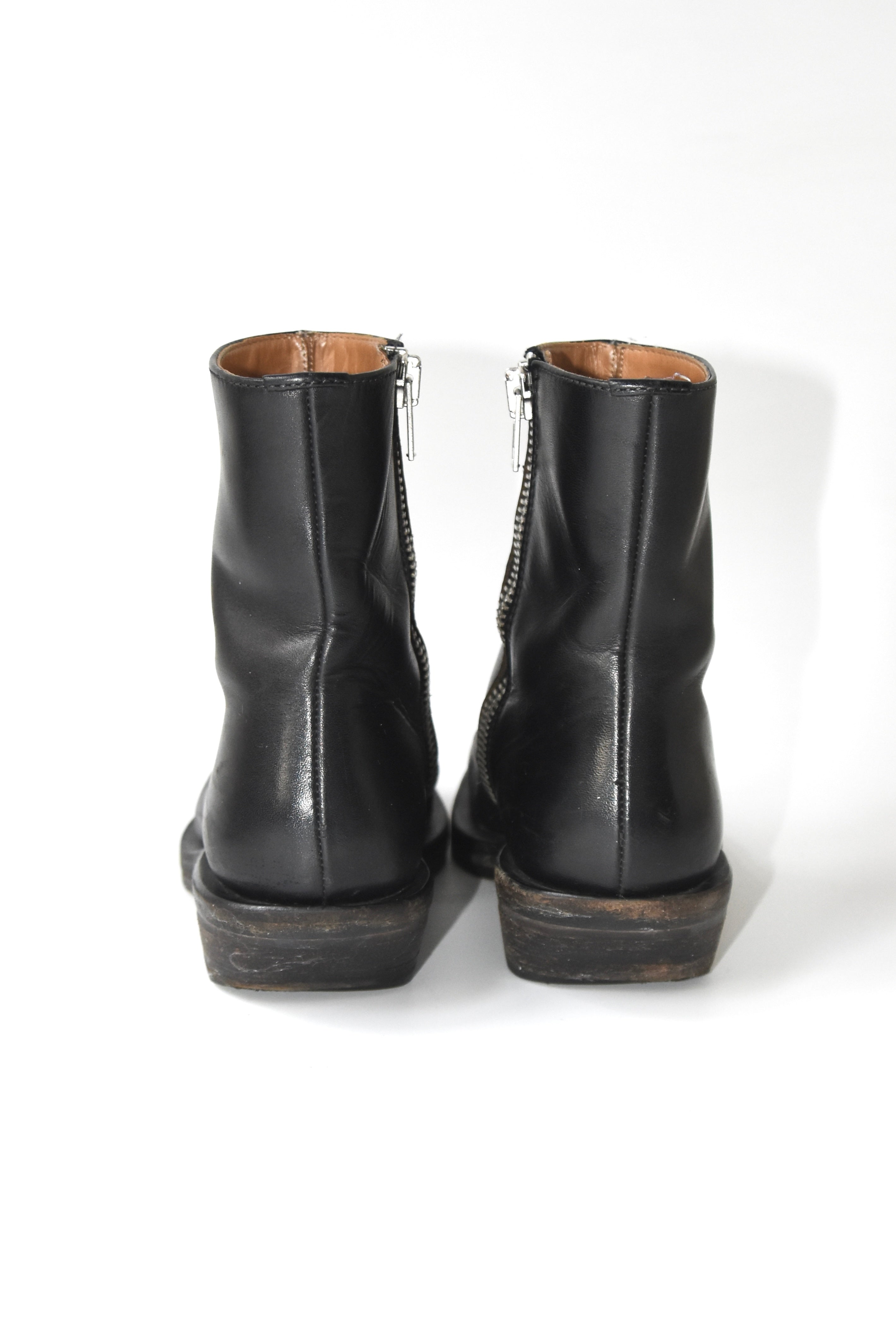 ION by Achilles Ion Gabriel Square-Toe Side-Zip Boots