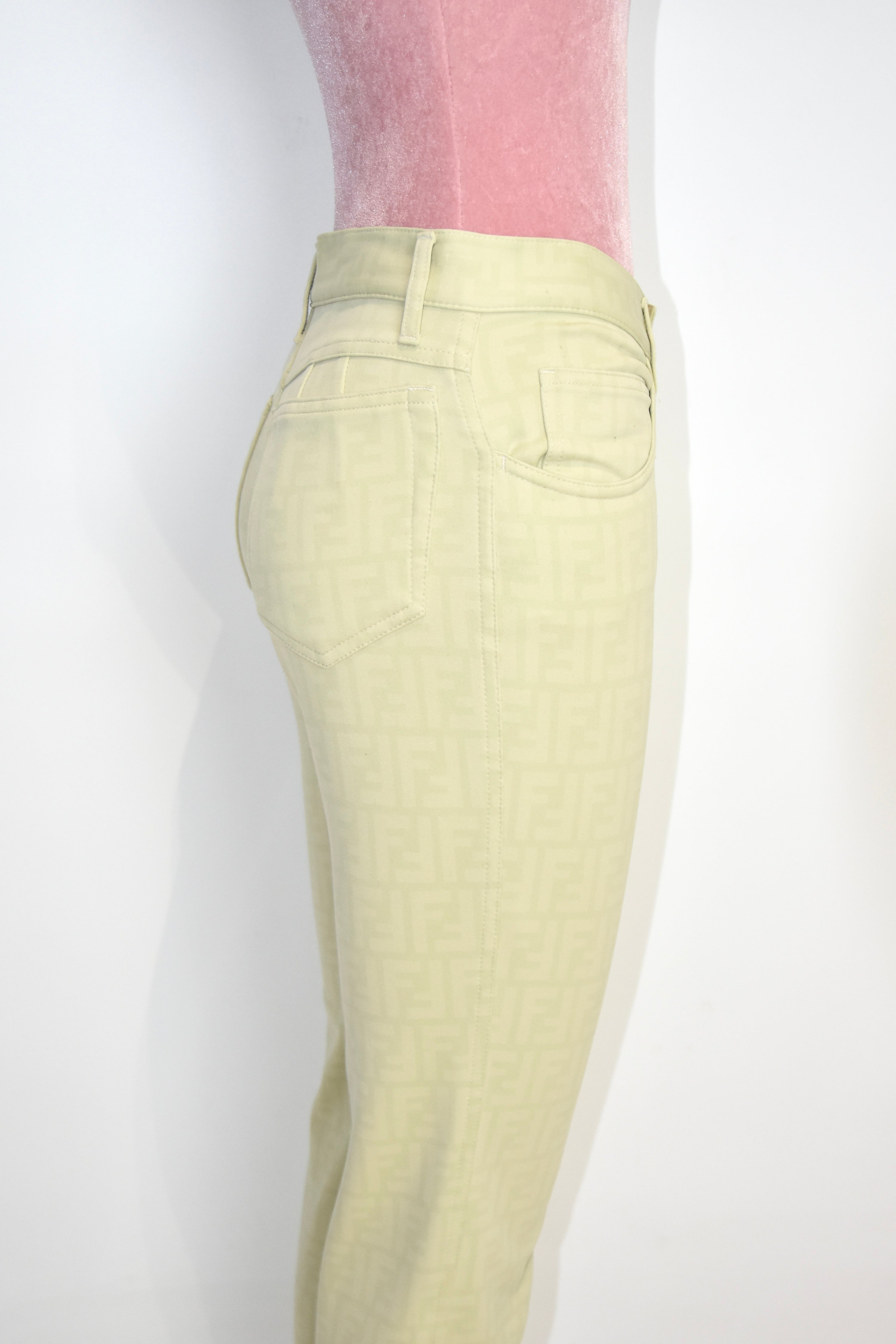 FENDI Vintage FF Monogram Jacquard Pants – Beige – Women’s W29 – Made in Italy（Early 2000s / Straight Fit）