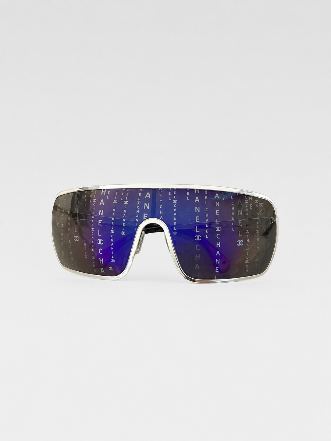 CHANEL Cyber Shield Logo Visor Sunglasses – Y2K Futuristic Ski Mask Wraparound Sunglasses with All-Over CC Monogram Lens (Full Set)