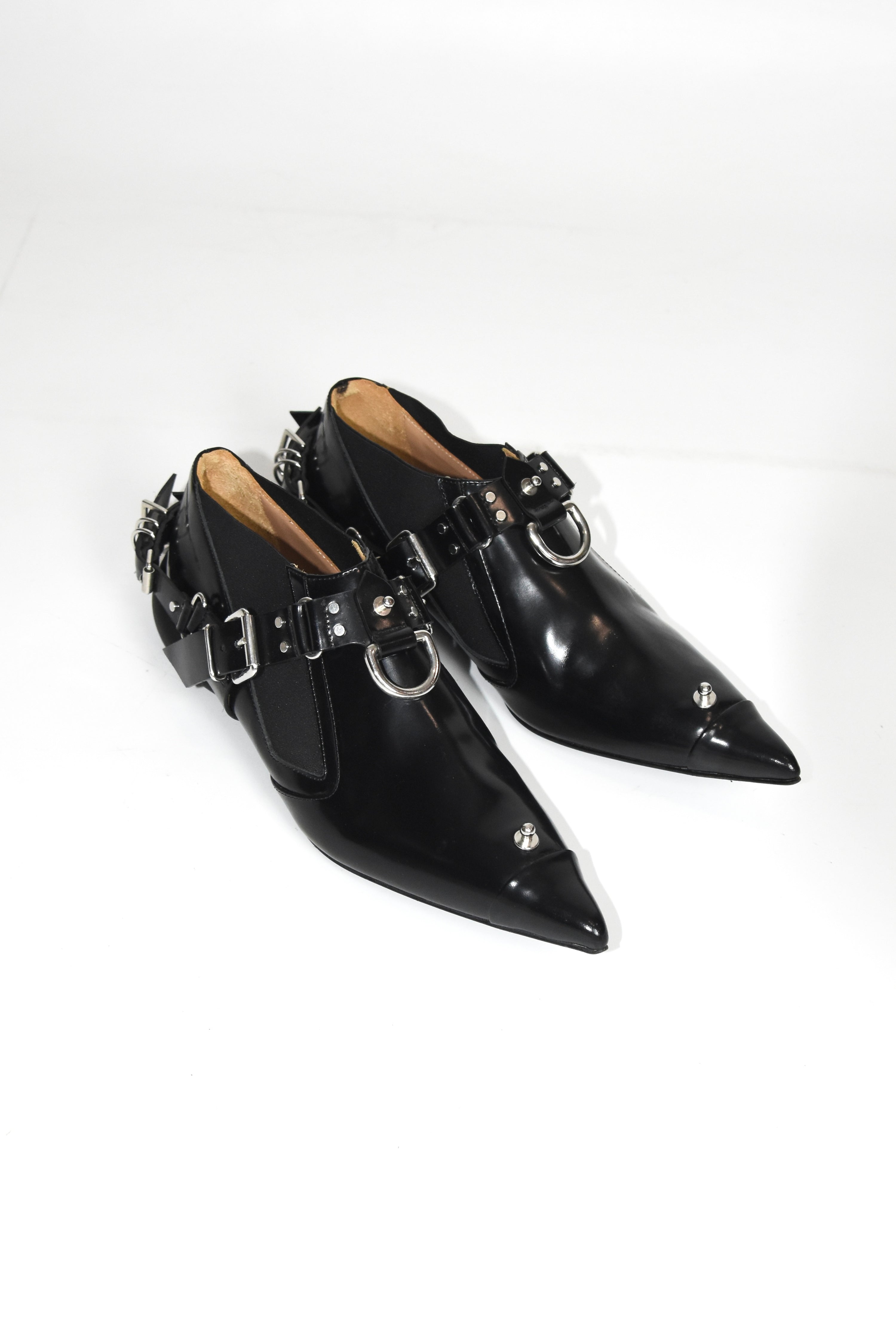 13 09 SR Black Punk Harness Leather Shoes – Metal Hardware Strap Pointed Toe Derby