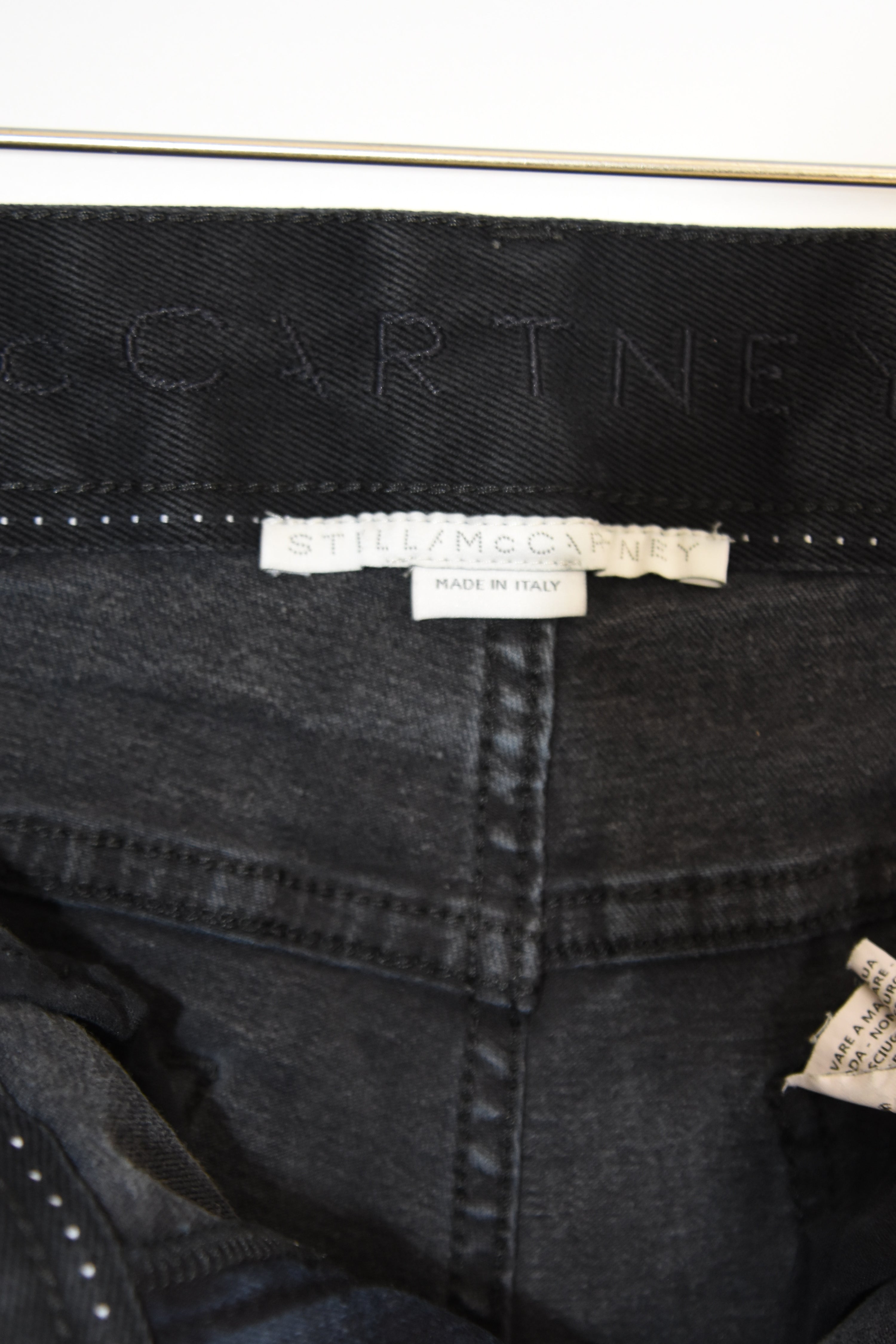 Stella McCartney Dark Indigo Flared Stretch Denim Pants – Made in Italy – Women’s W23–24 (Near New)