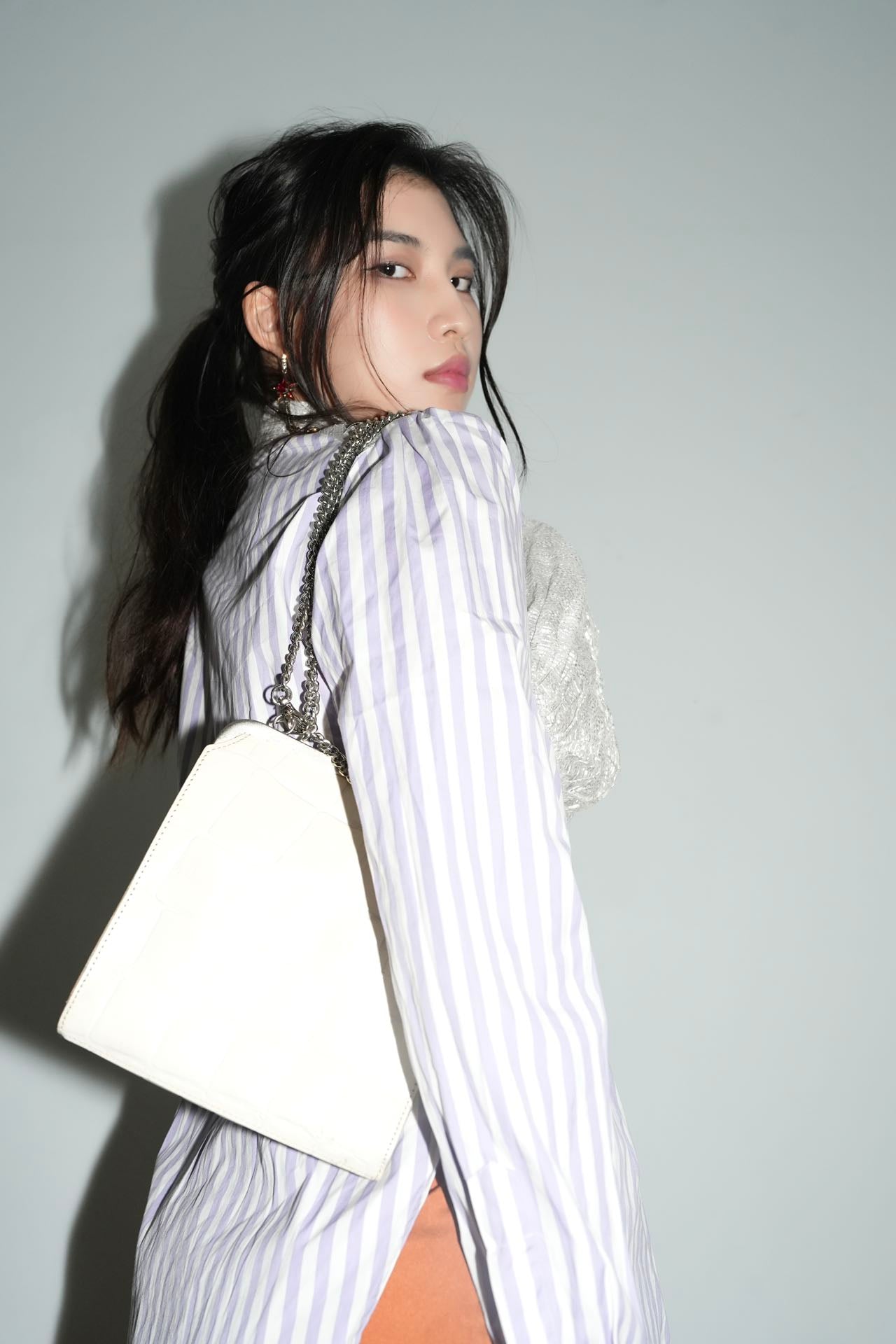 Jean Paul Gaultier White Croc-Embossed Kiss-Lock Chain Bag