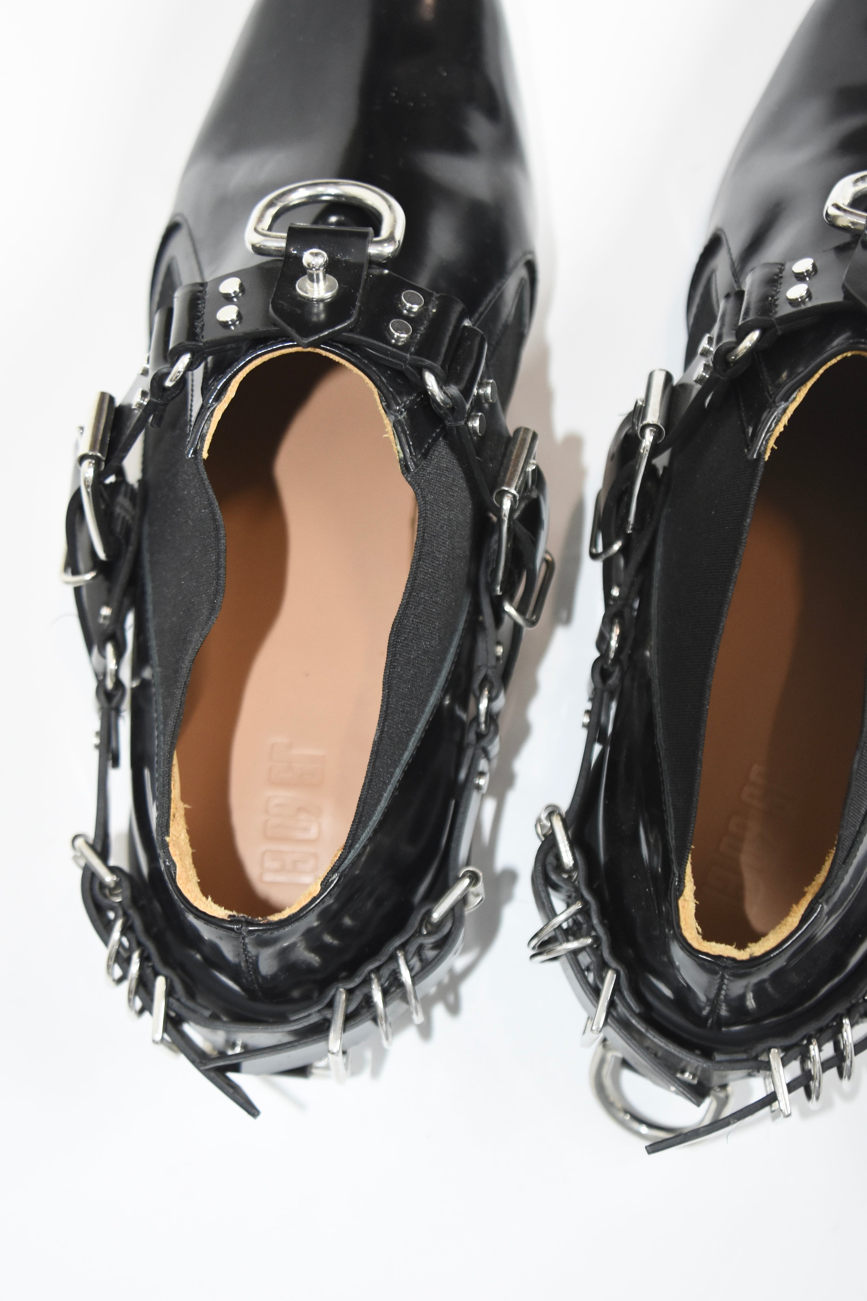 13 09 SR Black Punk Harness Leather Shoes – Metal Hardware Strap Pointed Toe Derby