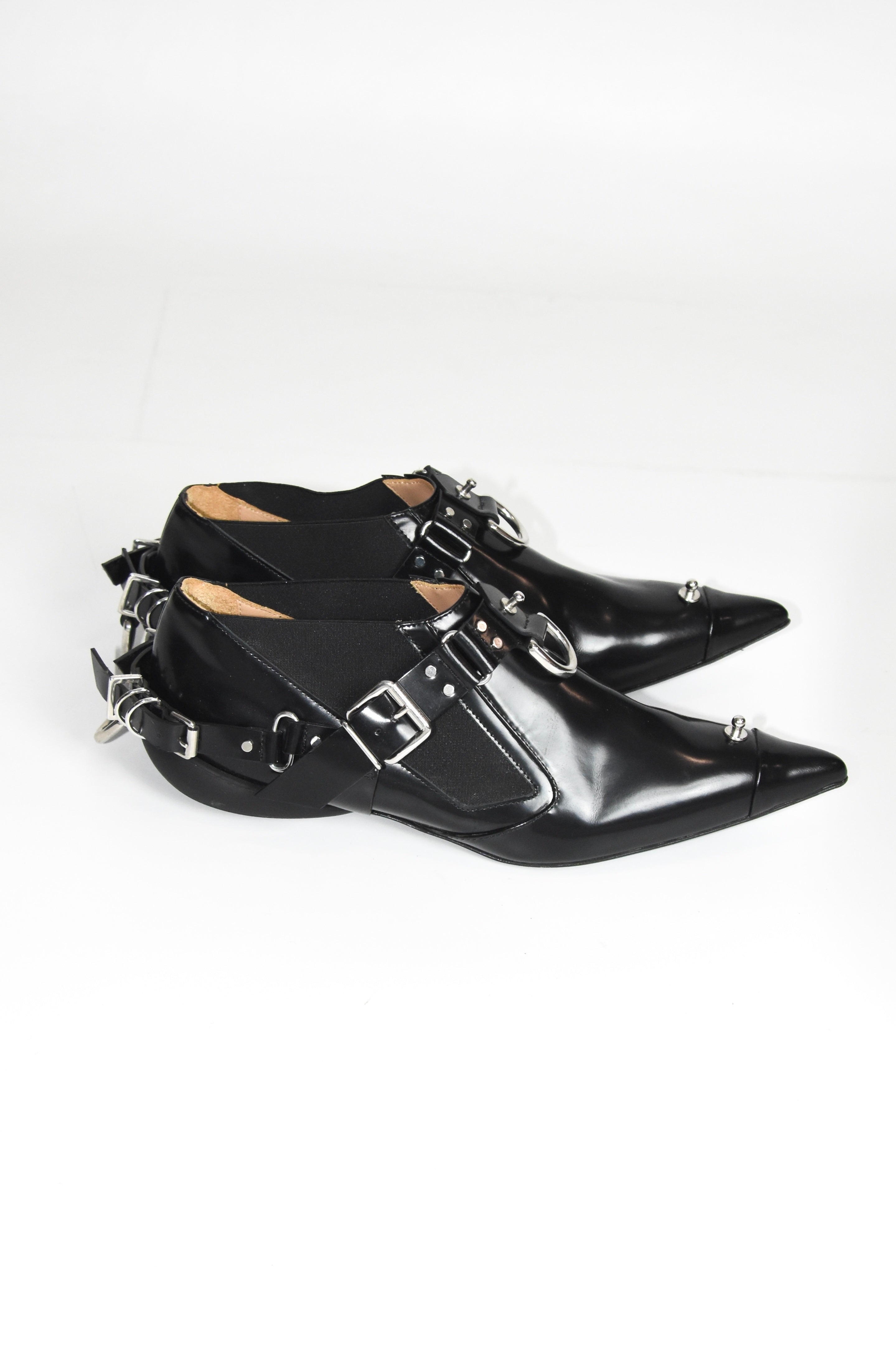 13 09 SR Black Punk Harness Leather Shoes – Metal Hardware Strap Pointed Toe Derby