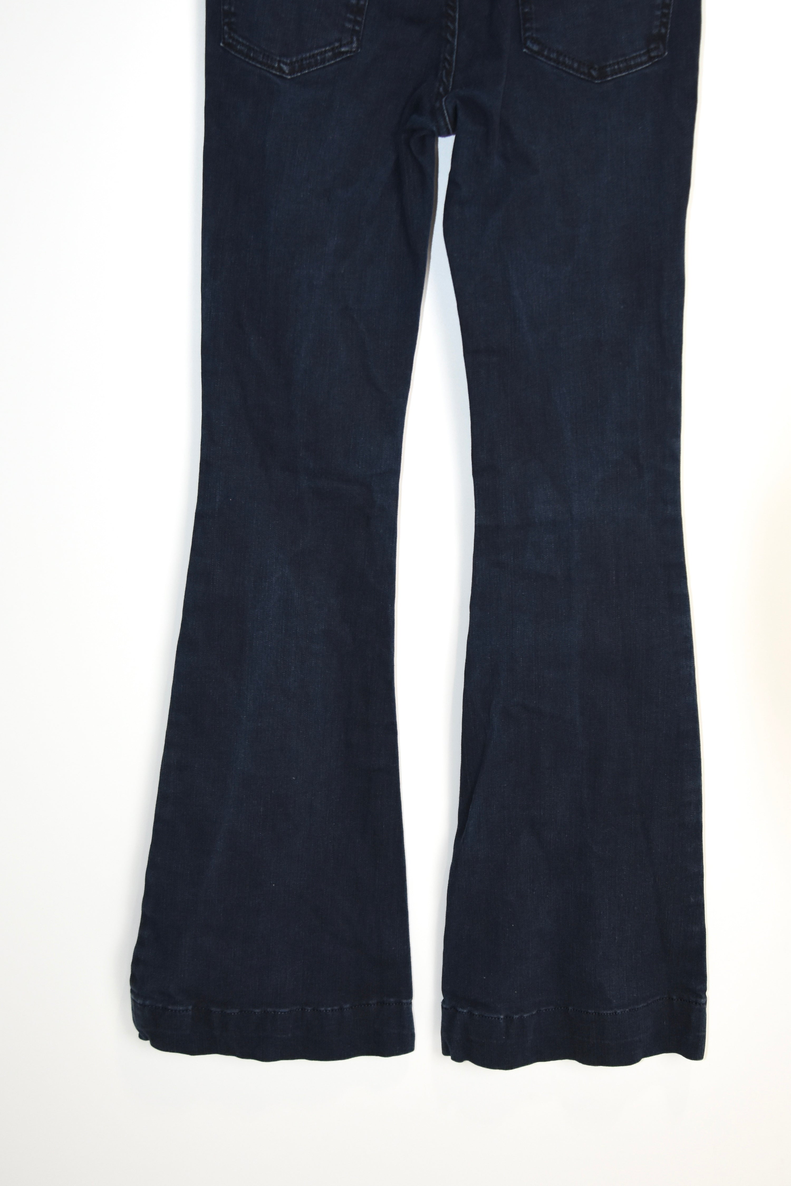 Stella McCartney Dark Indigo Flared Stretch Denim Pants – Made in Italy – Women’s W23–24 (Near New)