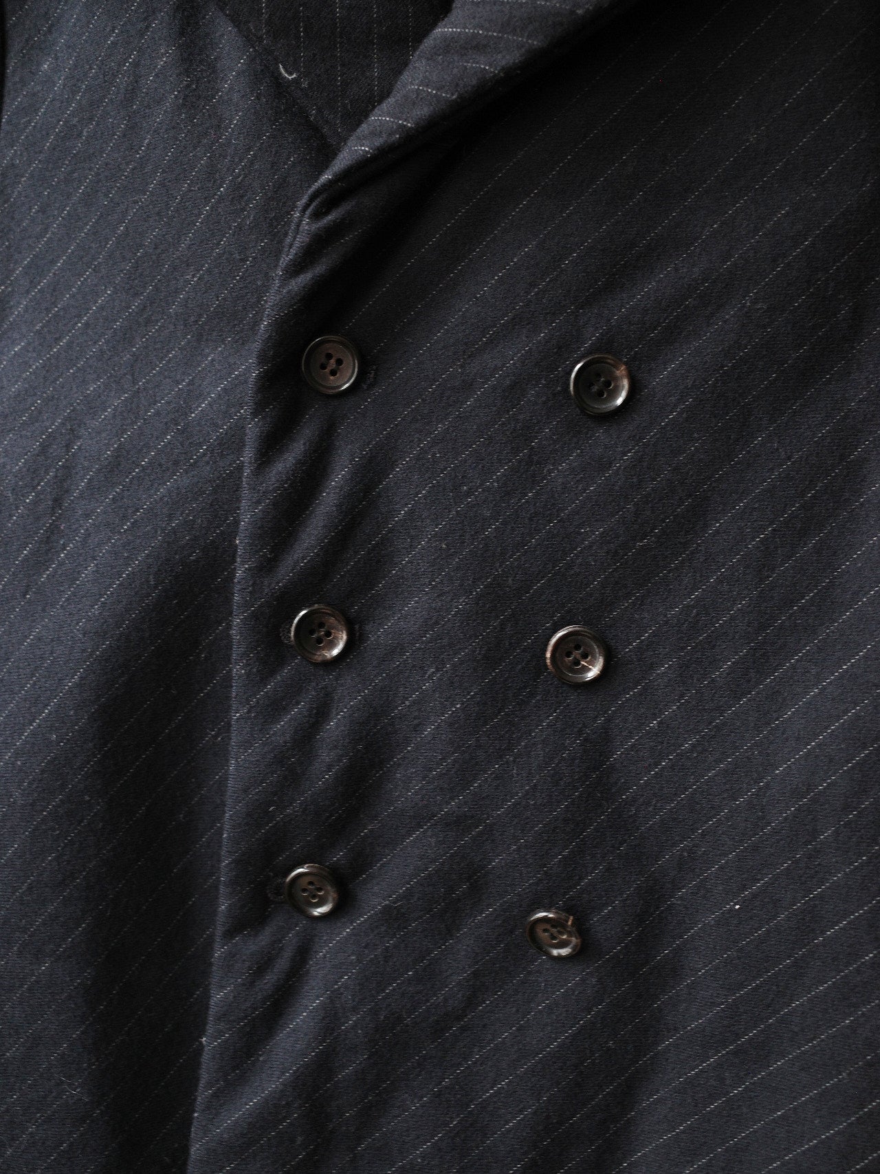 tricot COMME des GARÇONS Navy Pinstripe Padded Jacket