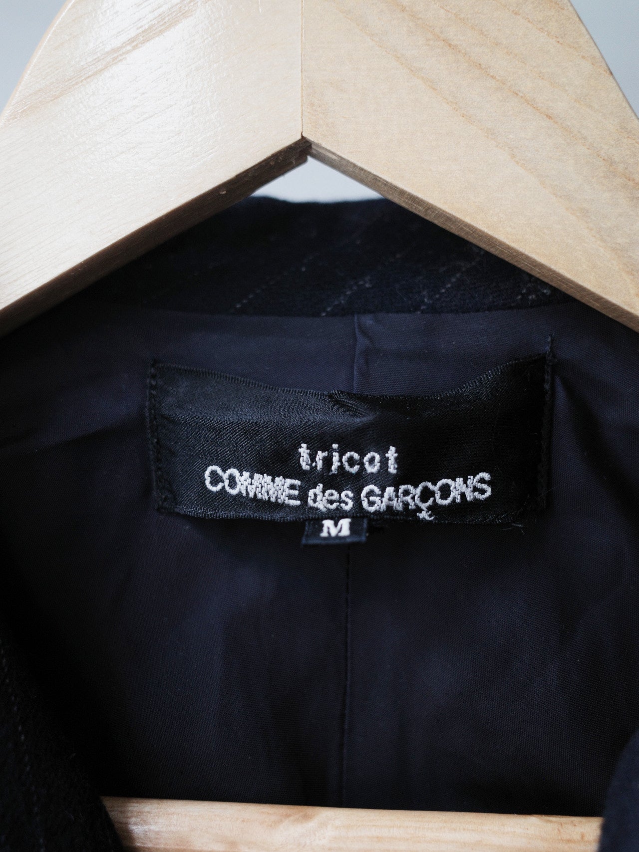 tricot COMME des GARÇONS Navy Pinstripe Padded Jacket