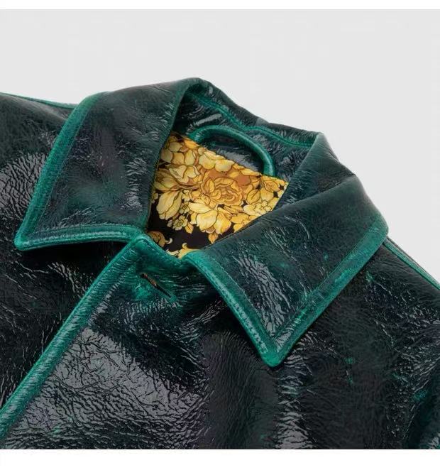 Versace Green Trimmed Coated Wool Blend Jacket – Italian Tailored Outerwear