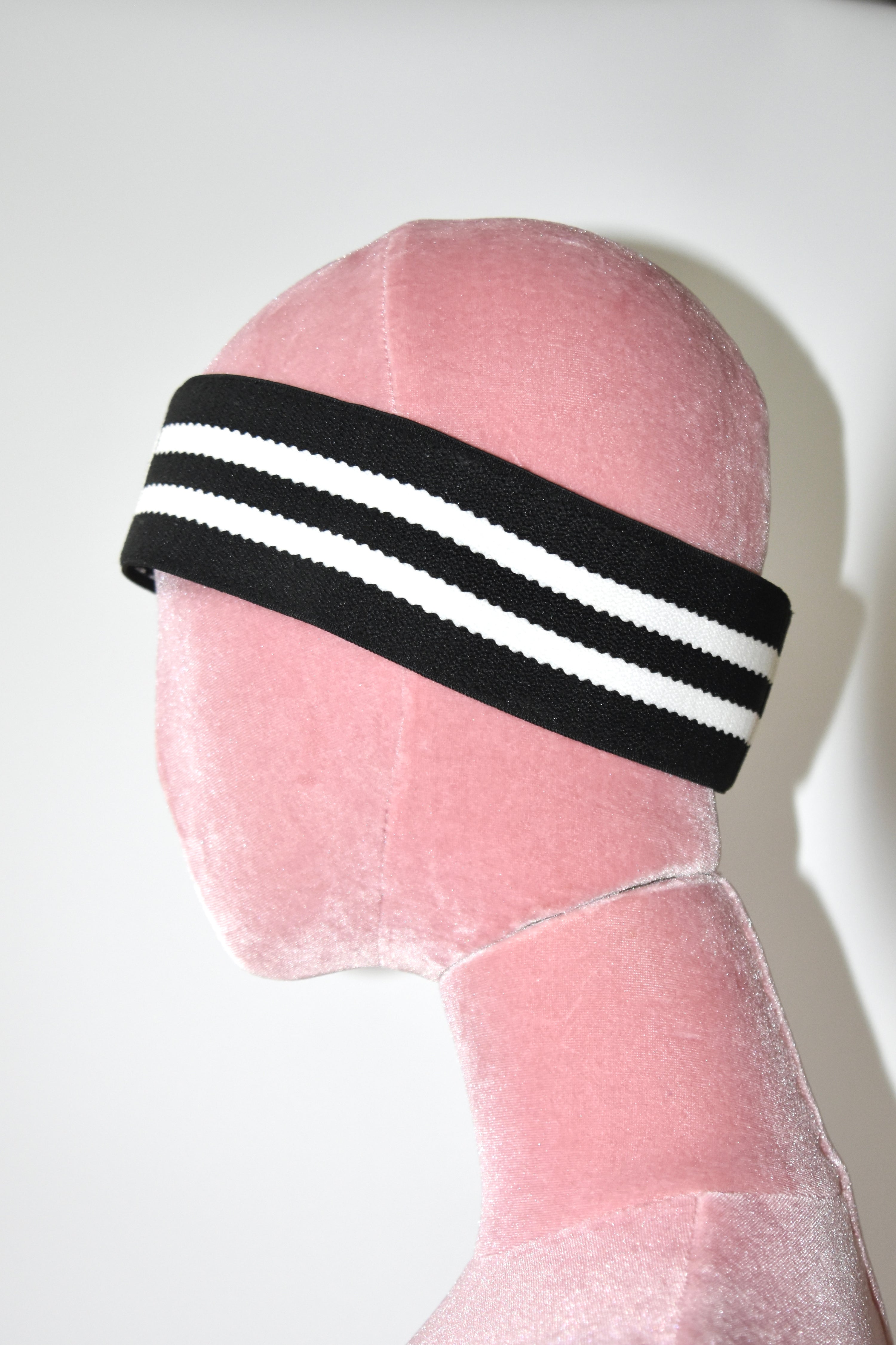 Gucci Monogram Jacquard Knit Logo Headband (Retro Athletic Street Icon)