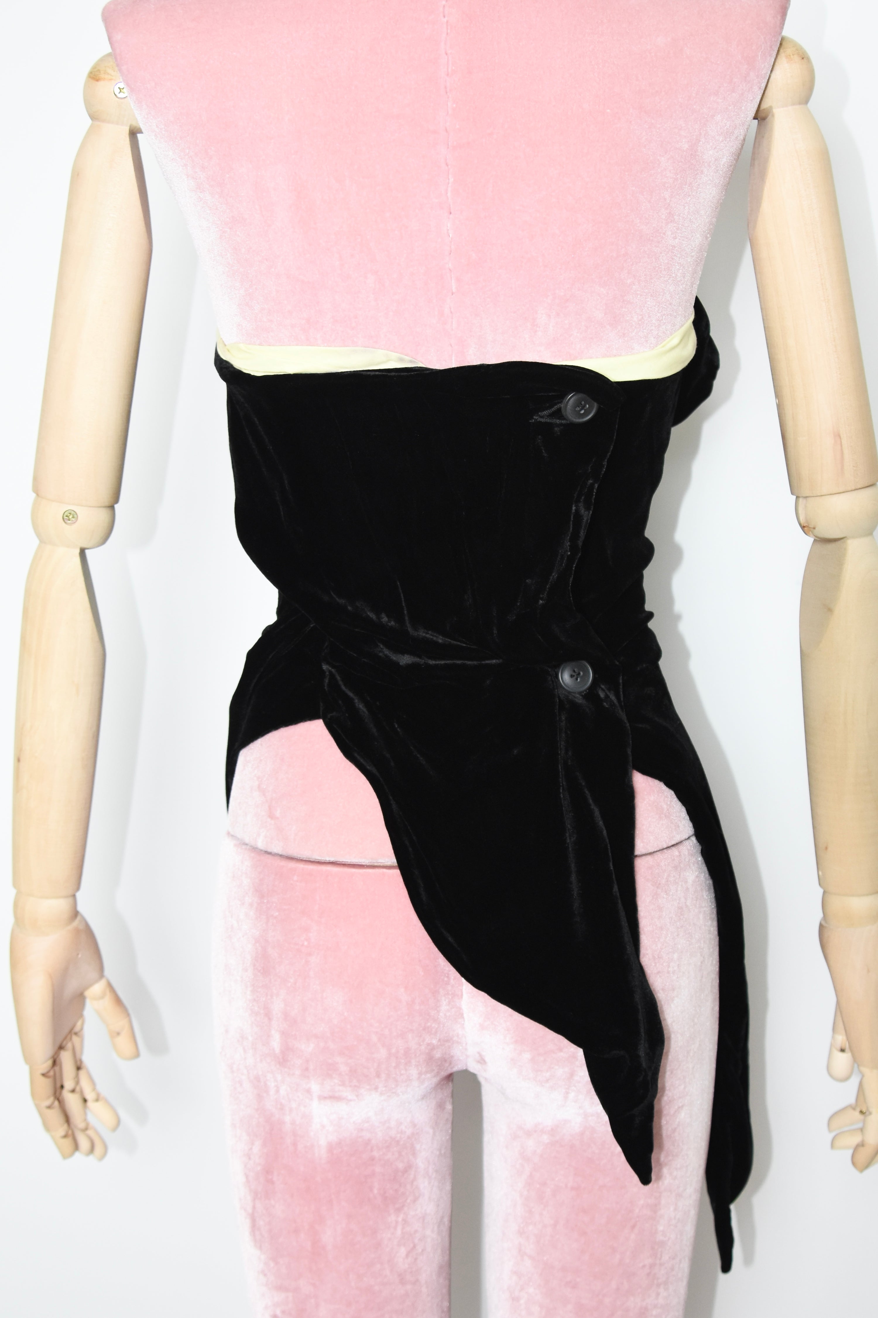 Vivienne Westwood 黑色天鹅绒博物馆档案紧身胸衣