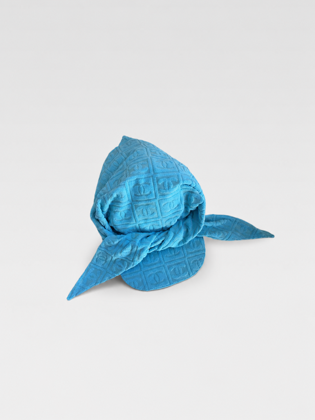 CHANEL Vintage CC Logo Jacquard Terry Hood Scarf Hat – Rare Archive Multi-Way Piece