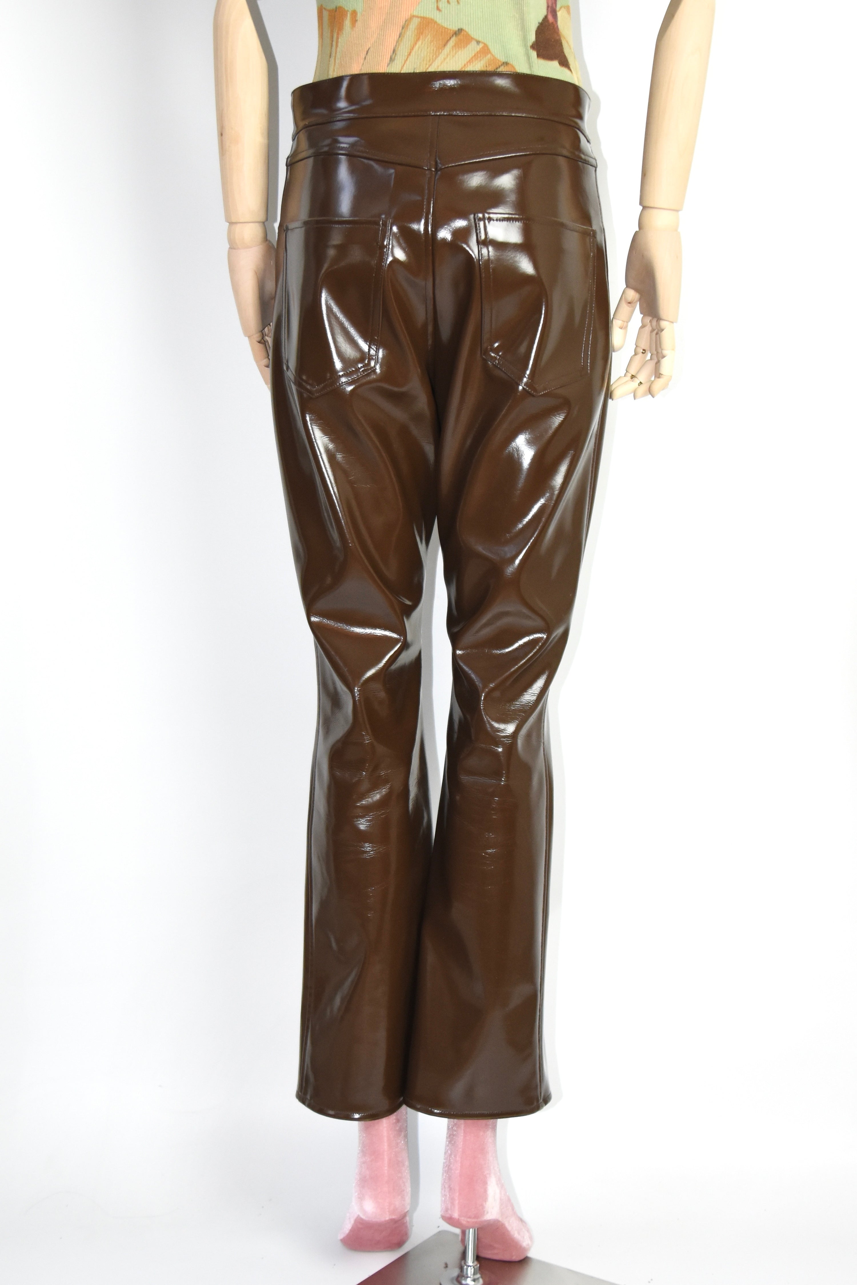 Christopher Kane Brown High-Gloss Vinyl Trousers – Runway-Inspired Sculptural Silhouette