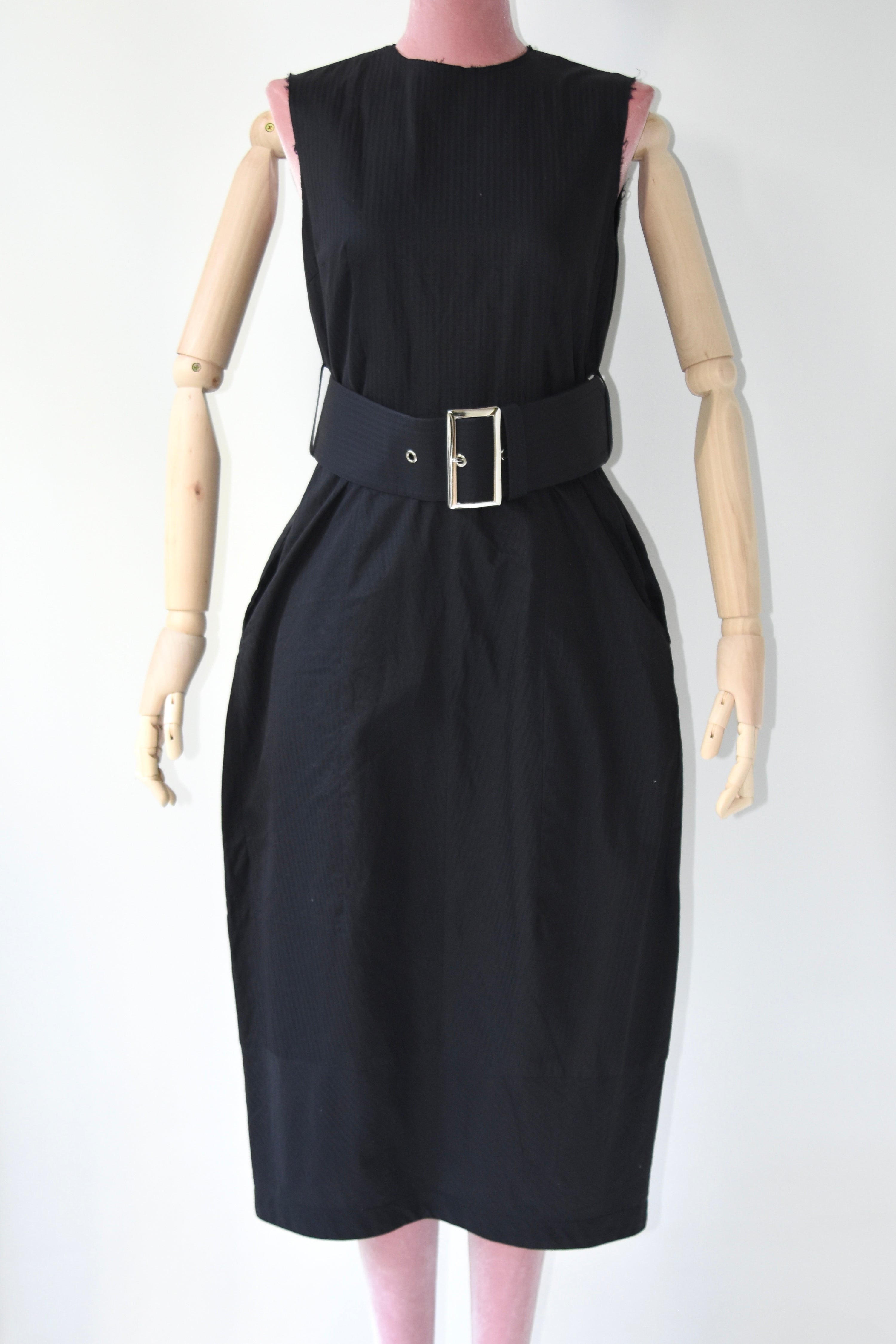 COMME des GARÇONS Runway Structured Belted Sleeveless Midi Dress – Black Avant-Garde Archive Piece