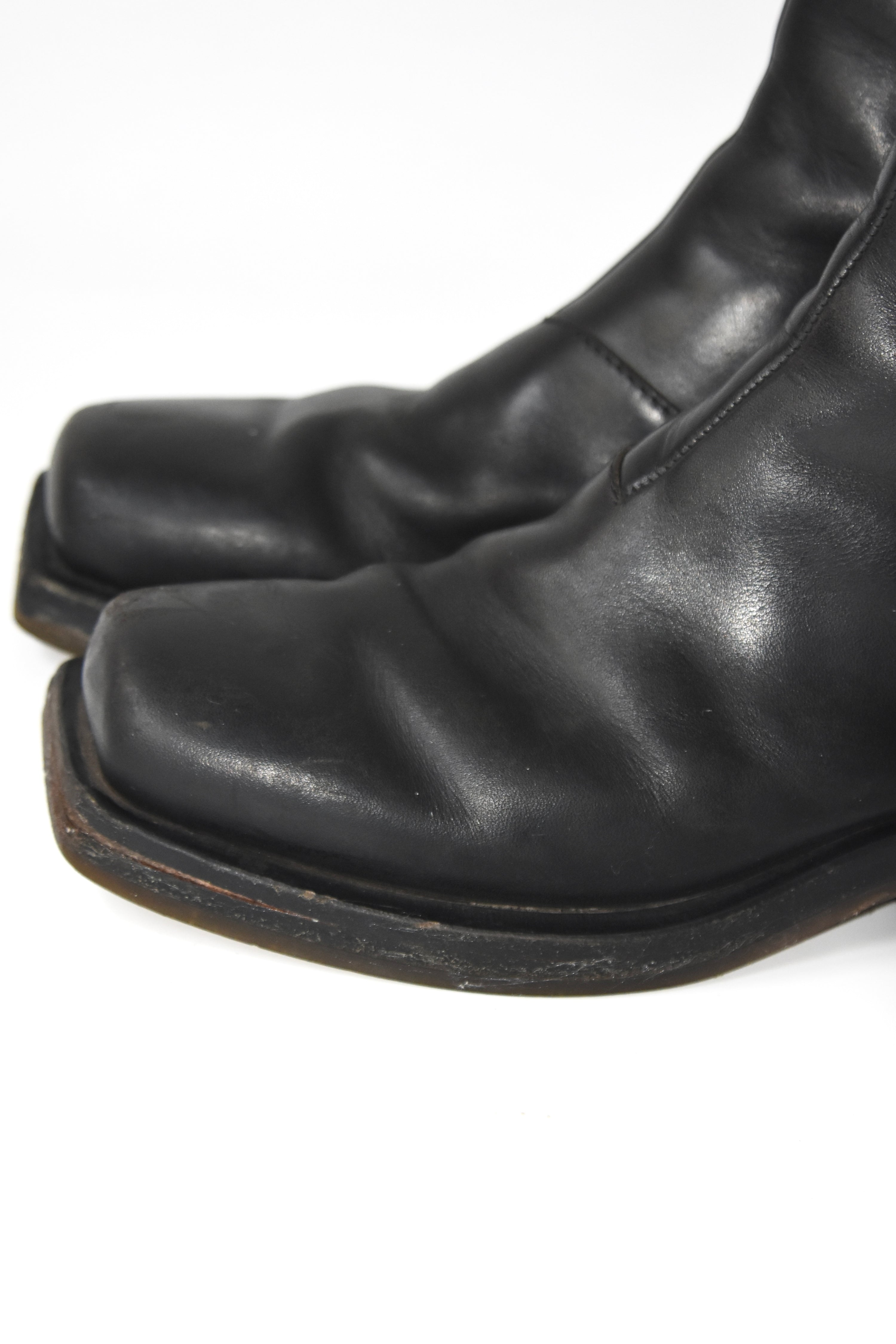 ION by Achilles Ion Gabriel Square-Toe Side-Zip Boots