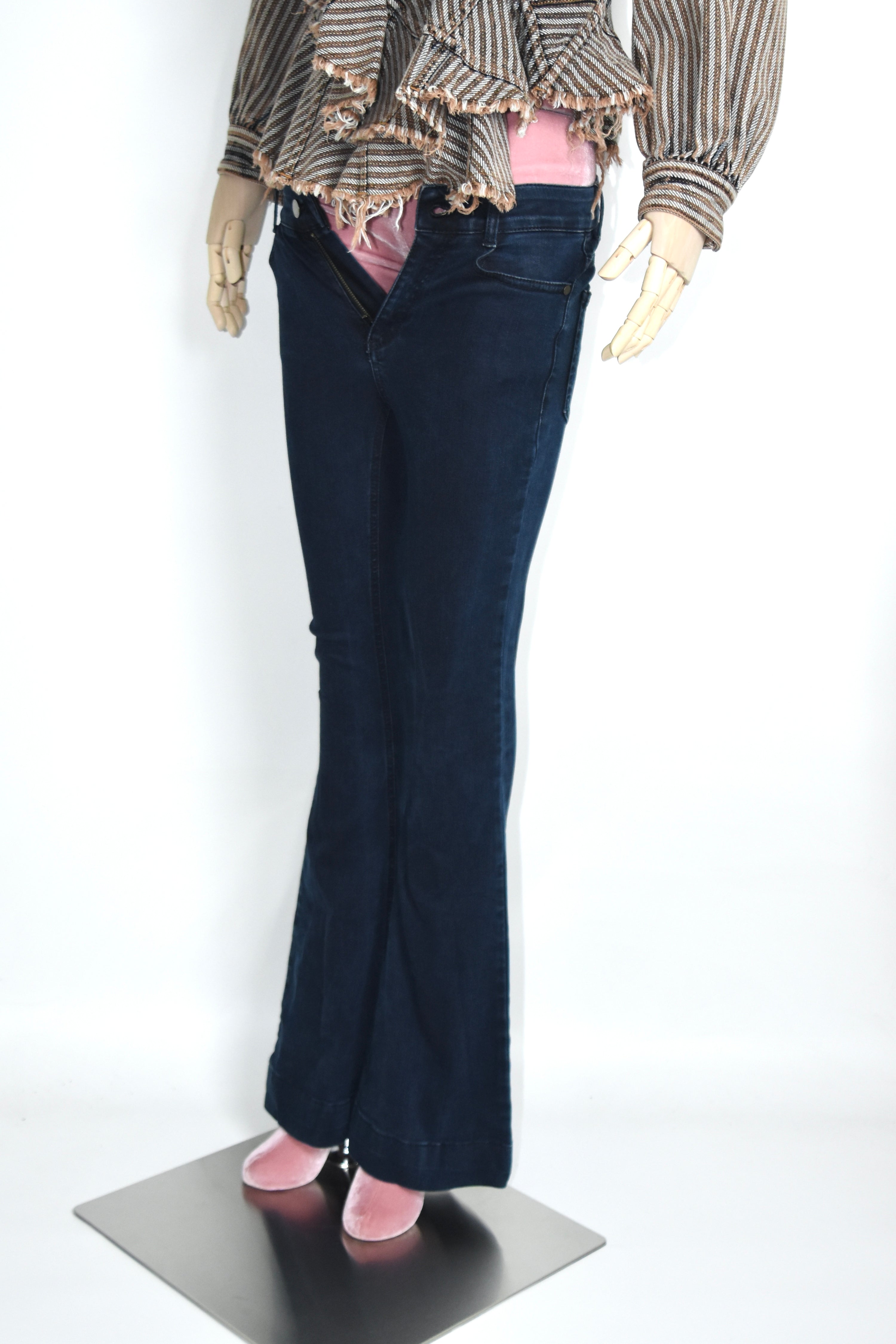 Stella McCartney Dark Indigo Flared Stretch Denim Pants – Made in Italy – Women’s W23–24 (Near New)