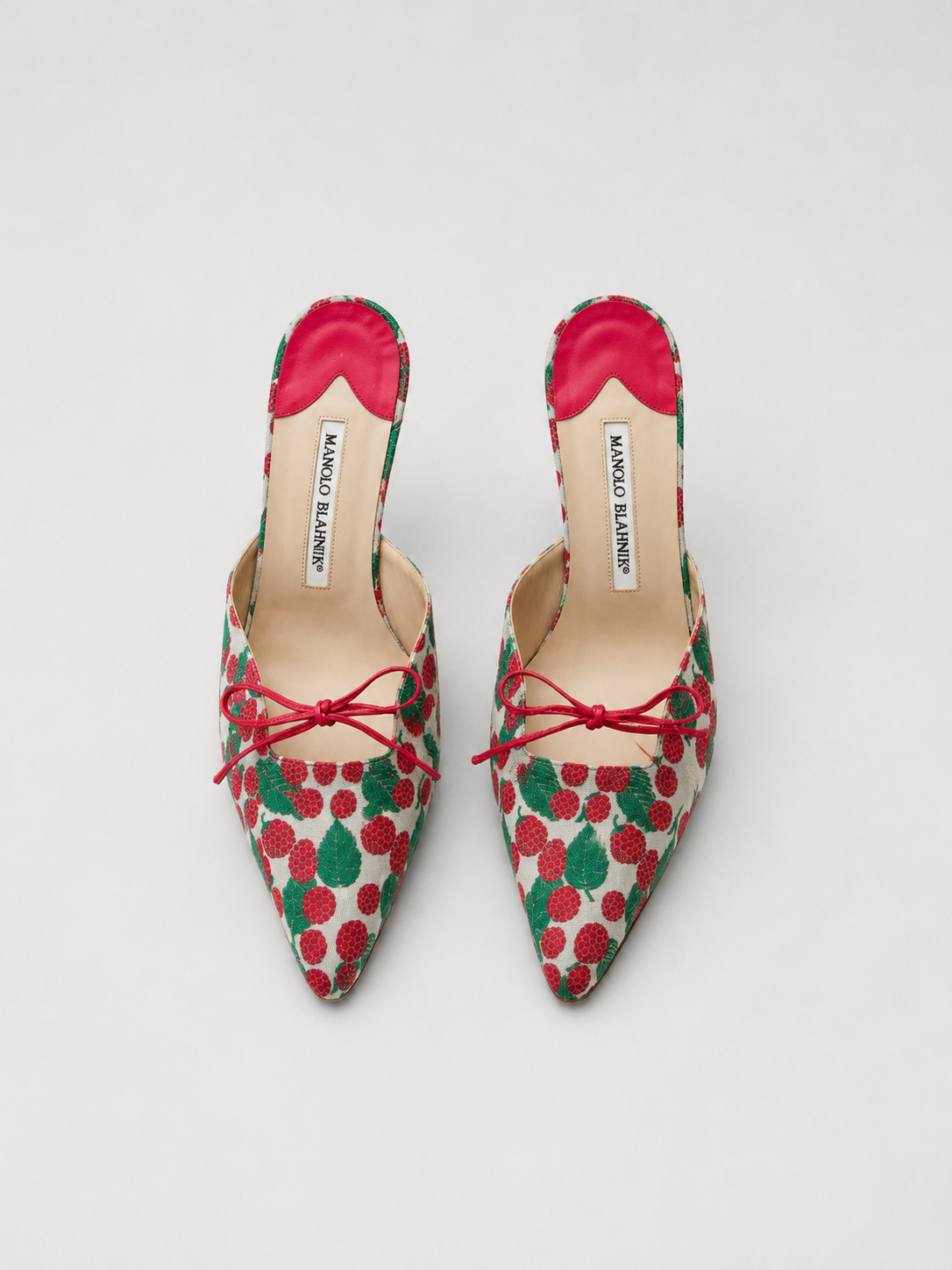 Manolo Blahnik Strawberry Print Kitten Heel Mules Pointed Toe Satin Heels Size 39