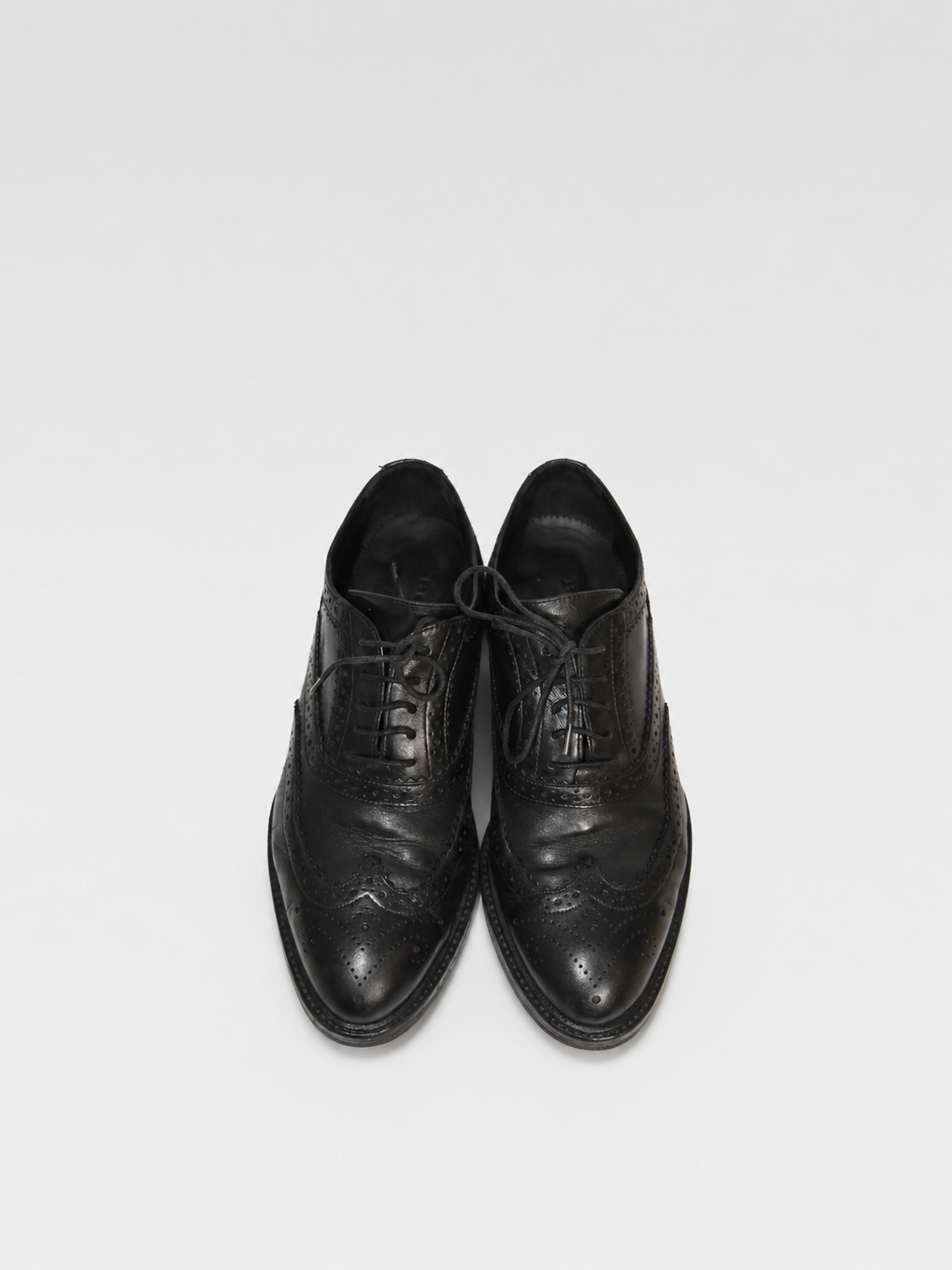 Burberry Italian Leather Brogue Derby Shoes – Women’s Size 36, Black Wingtip Oxford, Made in Italy