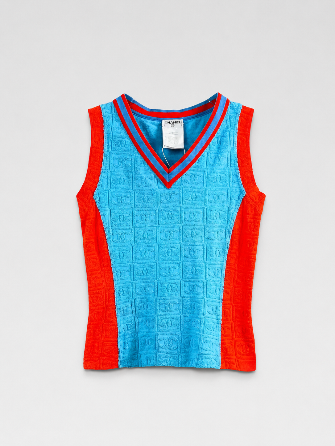 Chanel 2002 CC Logo Embossed Terry Tank Top – Y2K Sport Contrast Knit Sleeveless Vest