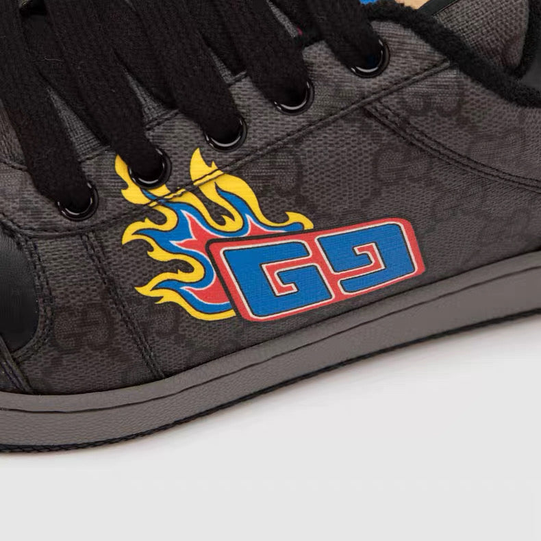 Gucci GG Flame Print Low-Top Sneakers