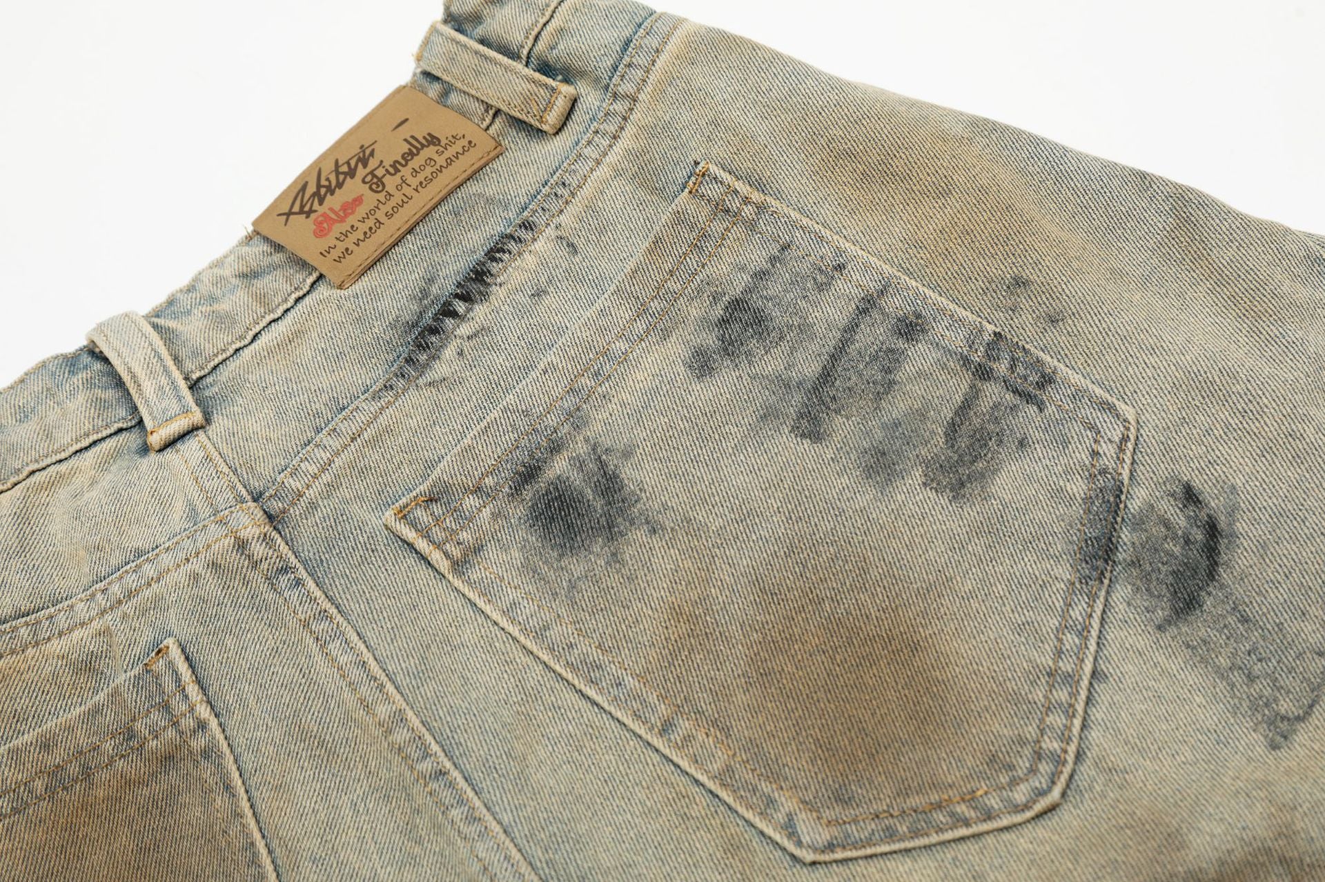 Distressed Floral-Dye Wide-Leg Denim Shorts – Multi-Tone Sand Fade