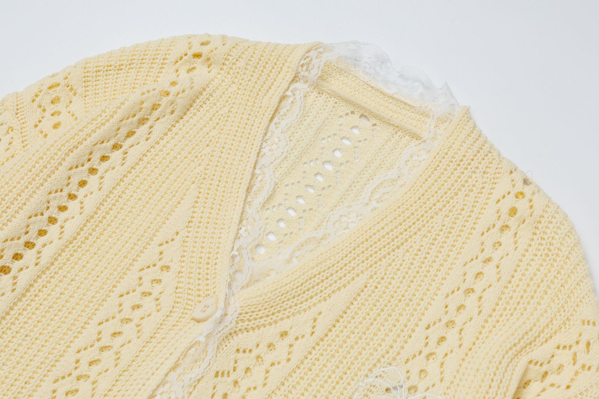 Lace-Trim Embroidered Bow Openwork Cardigan – Yellow / Black