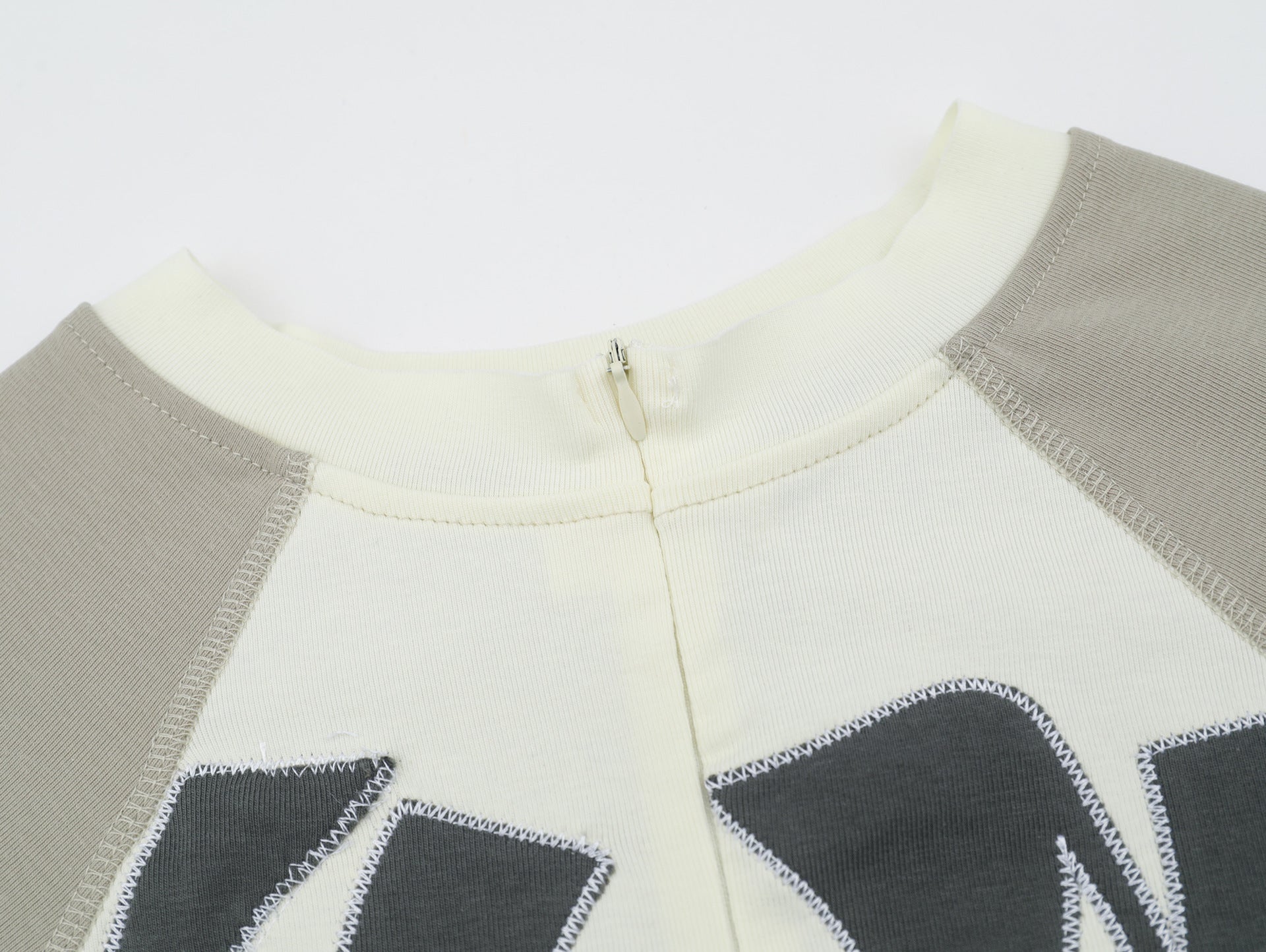 ACEx-888 Contrast Panel Long Sleeve Top – Taupe / Charcoal / Ivory