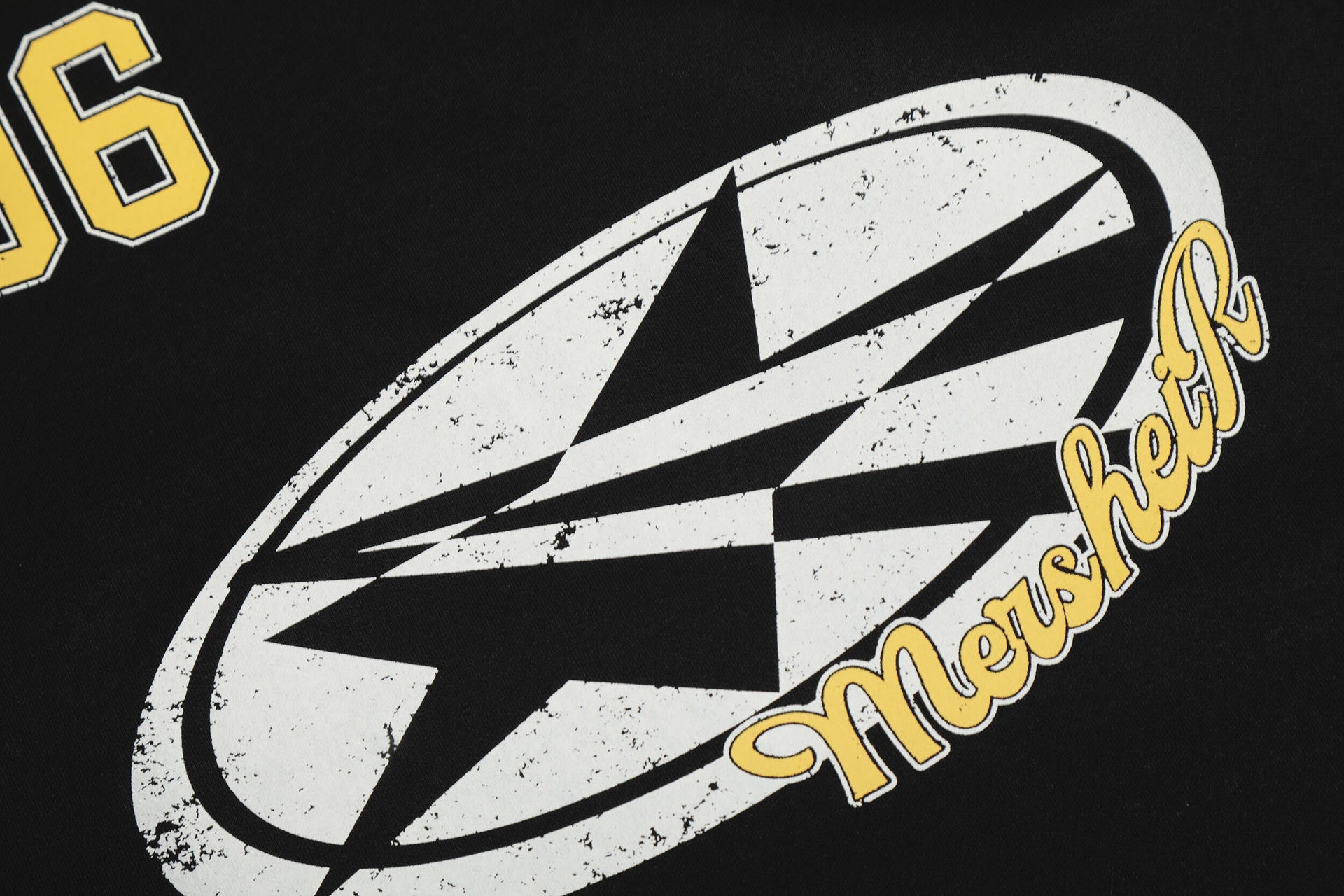 Mershier Varsity Star Graphic Long Sleeve Jersey – Black / Yellow Accents