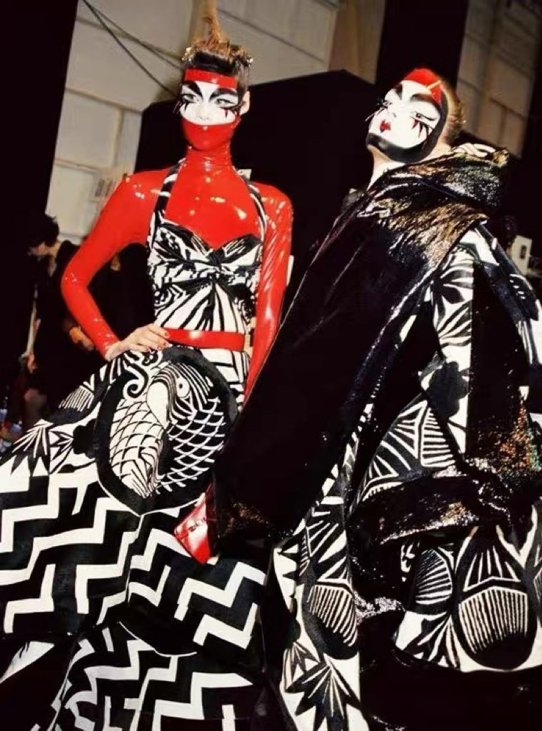 Christian Dior by John Galliano 2003 FW Runway Graphic Print Pants Rare Archive Piece Black White Oriental Motif