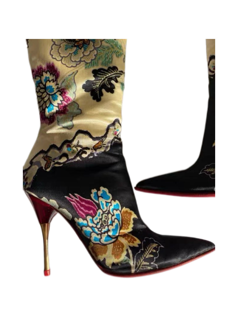 Roberto Cavalli SS2003 Silk Printed Knee-High Boots Oriental Floral Gold Satin Stiletto Heels Archive Museum Piece