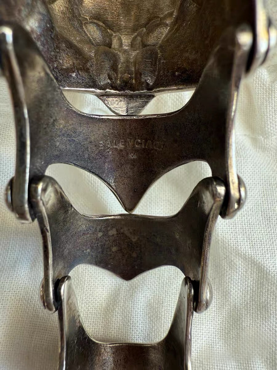 Balenciaga Panther Head Armor Ring – Sculptural Knight Gauntlet Statement Piece Rare Collector Edition