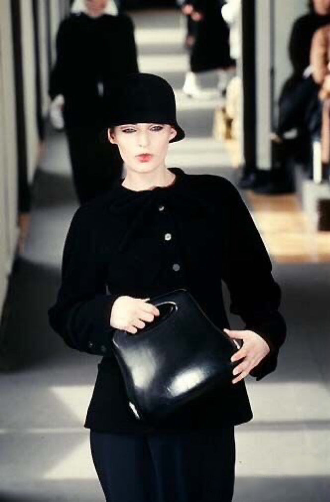 Chanel 2005 Runway “Millennium” Futuristic Sculptural Handbag – Rare Archive Y2K Space Age Piece