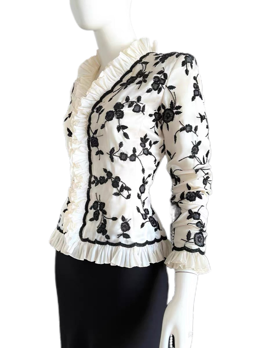 Oscar de la Renta 1990s Silk Beaded Embroidered Jacket – Museum Archive Piece