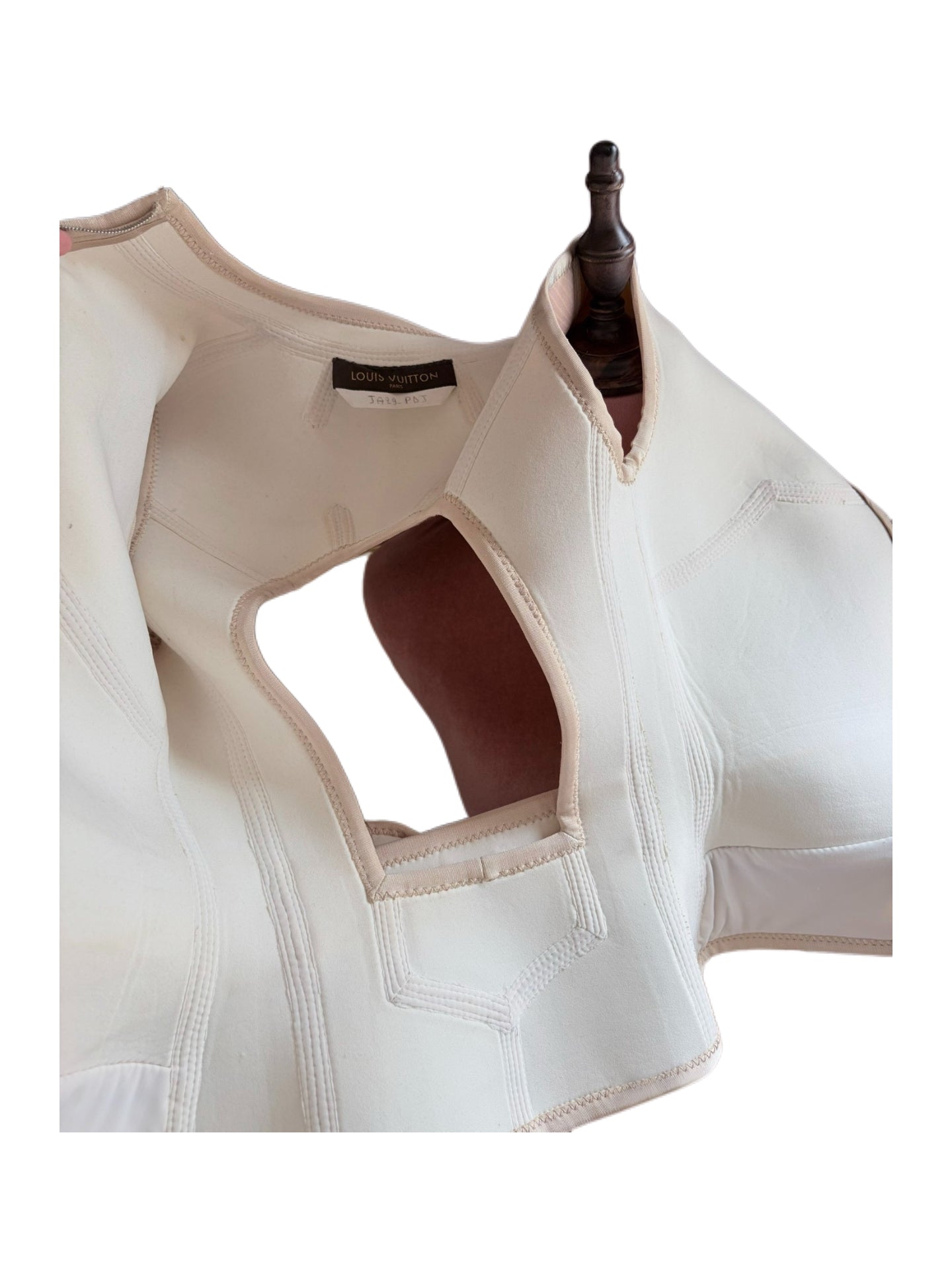 Louis Vuitton S/S 2003 Runway Floral Print Technical Stretch Open Back Top – Rare Archive Sculptural Zip Vest by Marc Jacobs