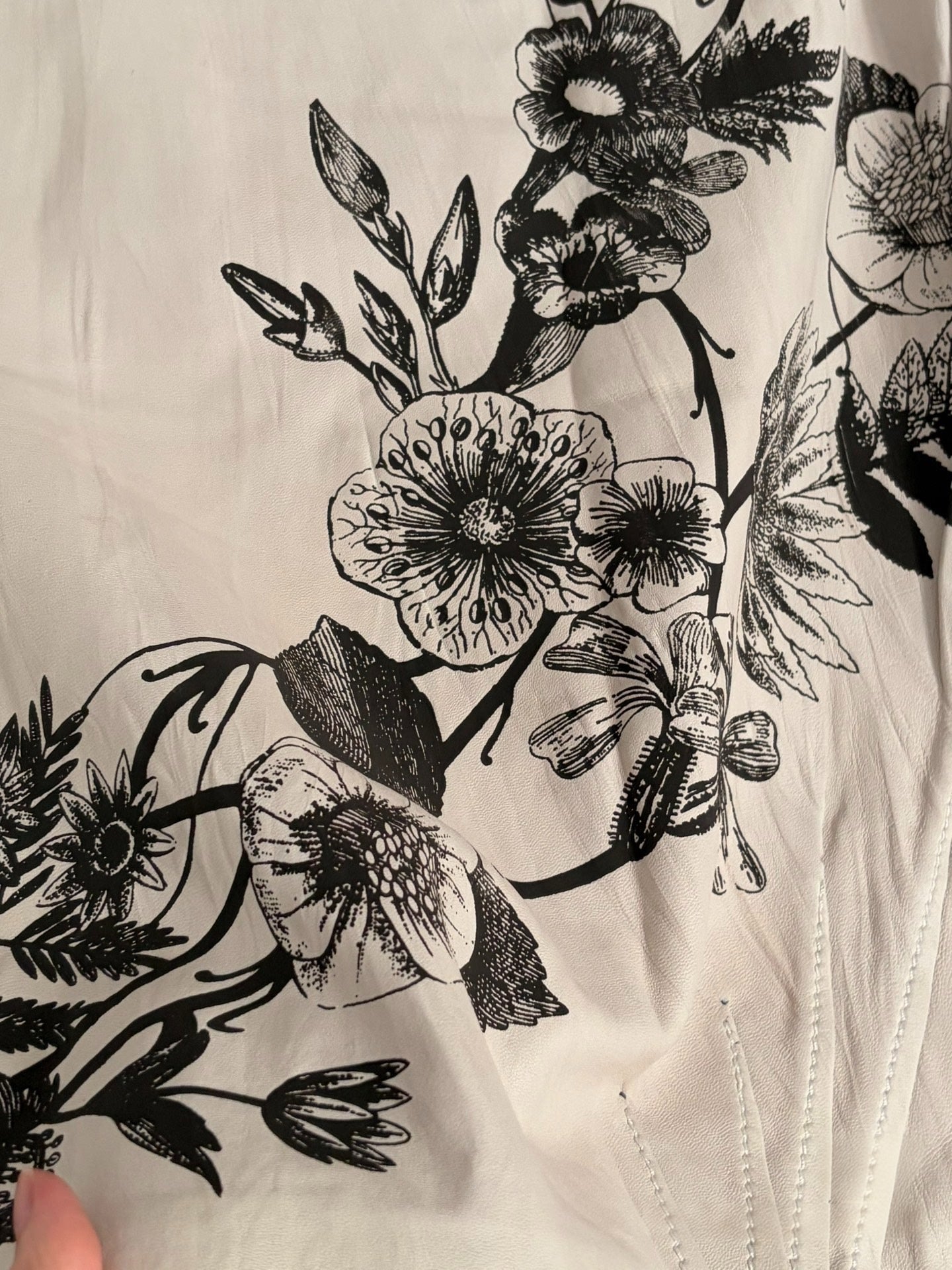 Christian Dior by John Galliano Fall/Winter 2006 Runway White Lambskin Floral Print Skirt – Rare Archive Leather Piece