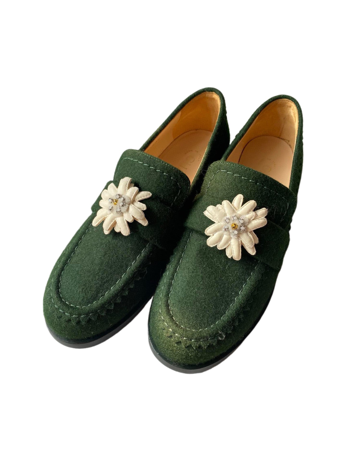 Chanel Métiers d’Art Salzburg Edelweiss Felt Flower Loafers – Suede Alpine Green Handmade Runway Shoes (Near New)