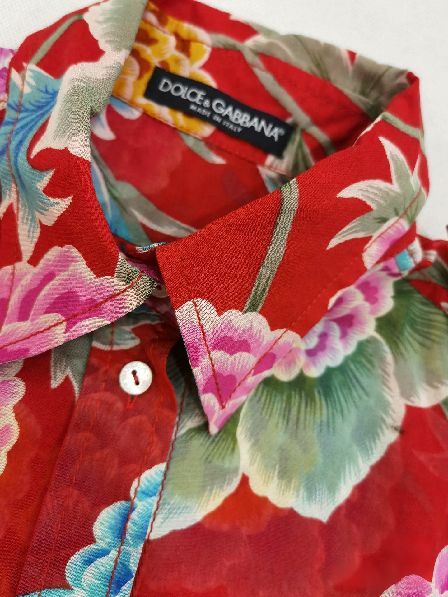 Dolce & Gabbana Chinese Peony Floral Silk Shirt – Runway Archive Red Print Blouse (Size IT40) Ultra Rare Collector Piece