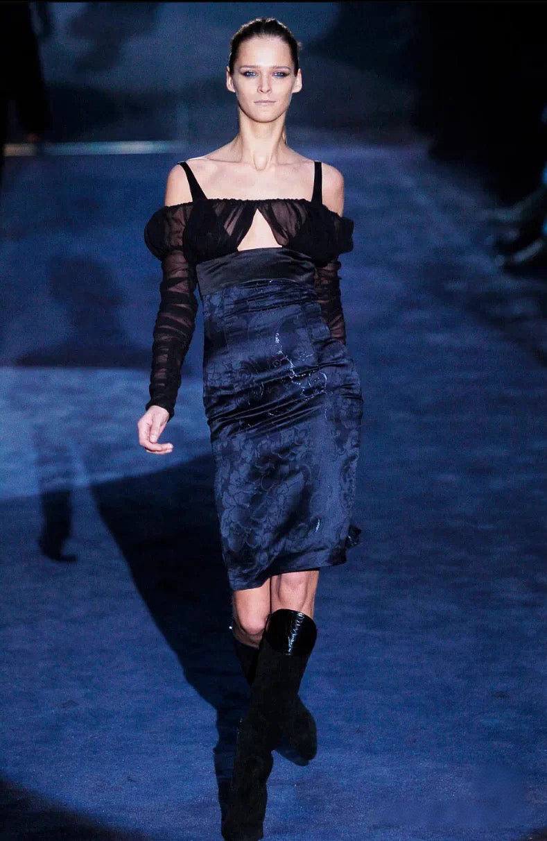 Gucci F/W 2005 Runway Black Silk Chiffon Cold-Shoulder Blouse – Rare Archive Tom Ford Era Evening Top