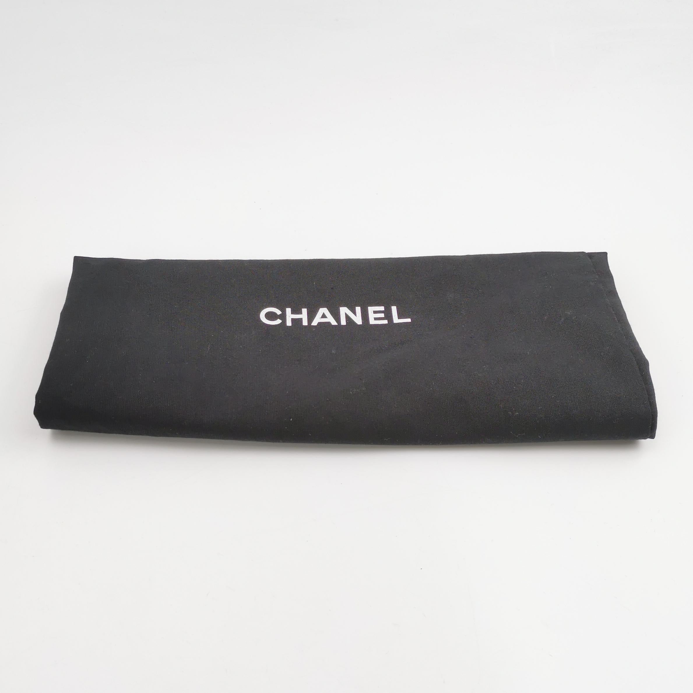 Chanel 2017 Cruise “Coco Cuba” Sequin Flap Chain Bag – Navy Blue CC Logo Evening Bag