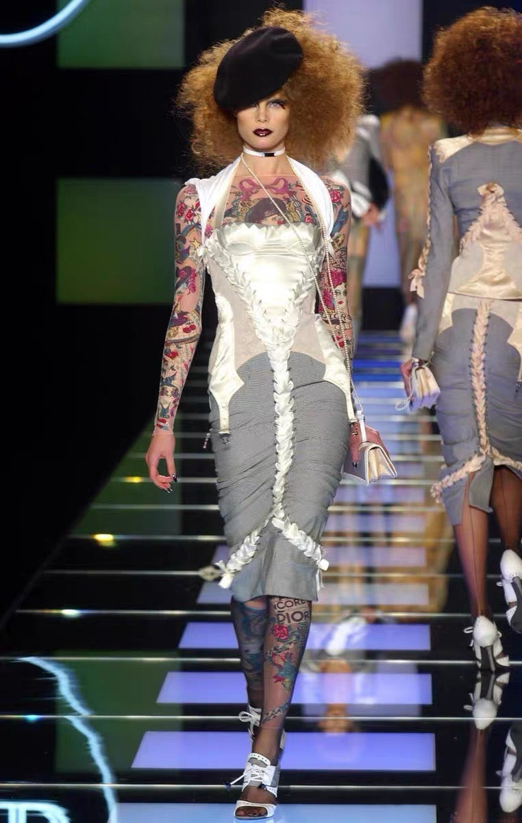 Christian Dior by John Galliano S/S 2004 Houndstooth Lace-Up Ribbon Skirt – Runway Piece Corset-Inspired